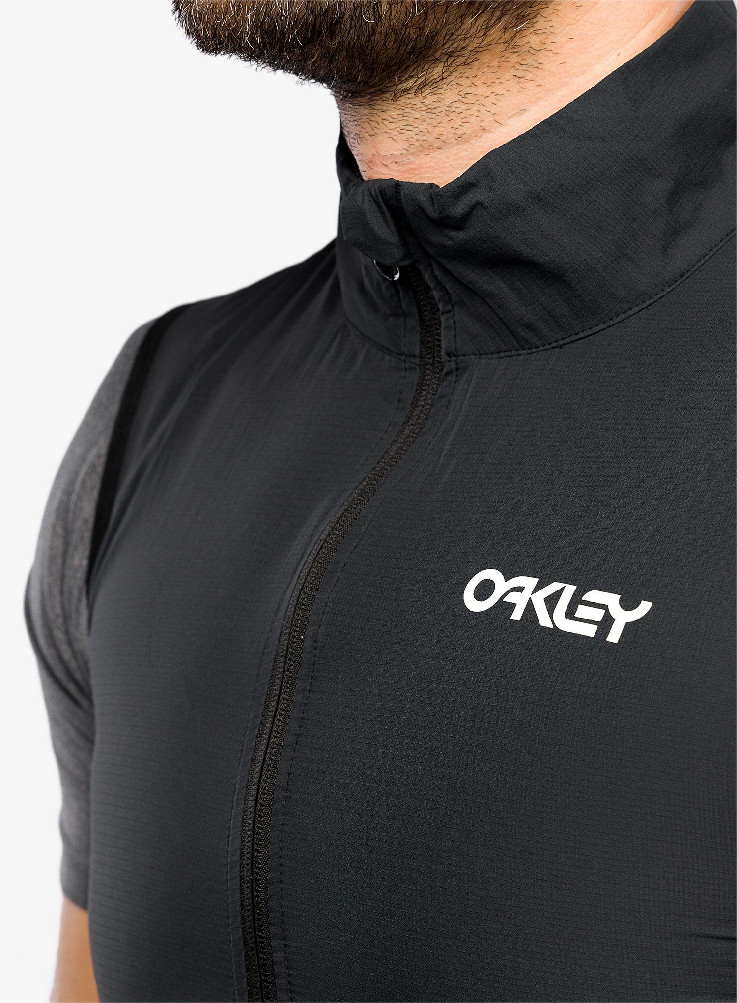 Weste Herren Oakley Elements Pkble Vest - blackout