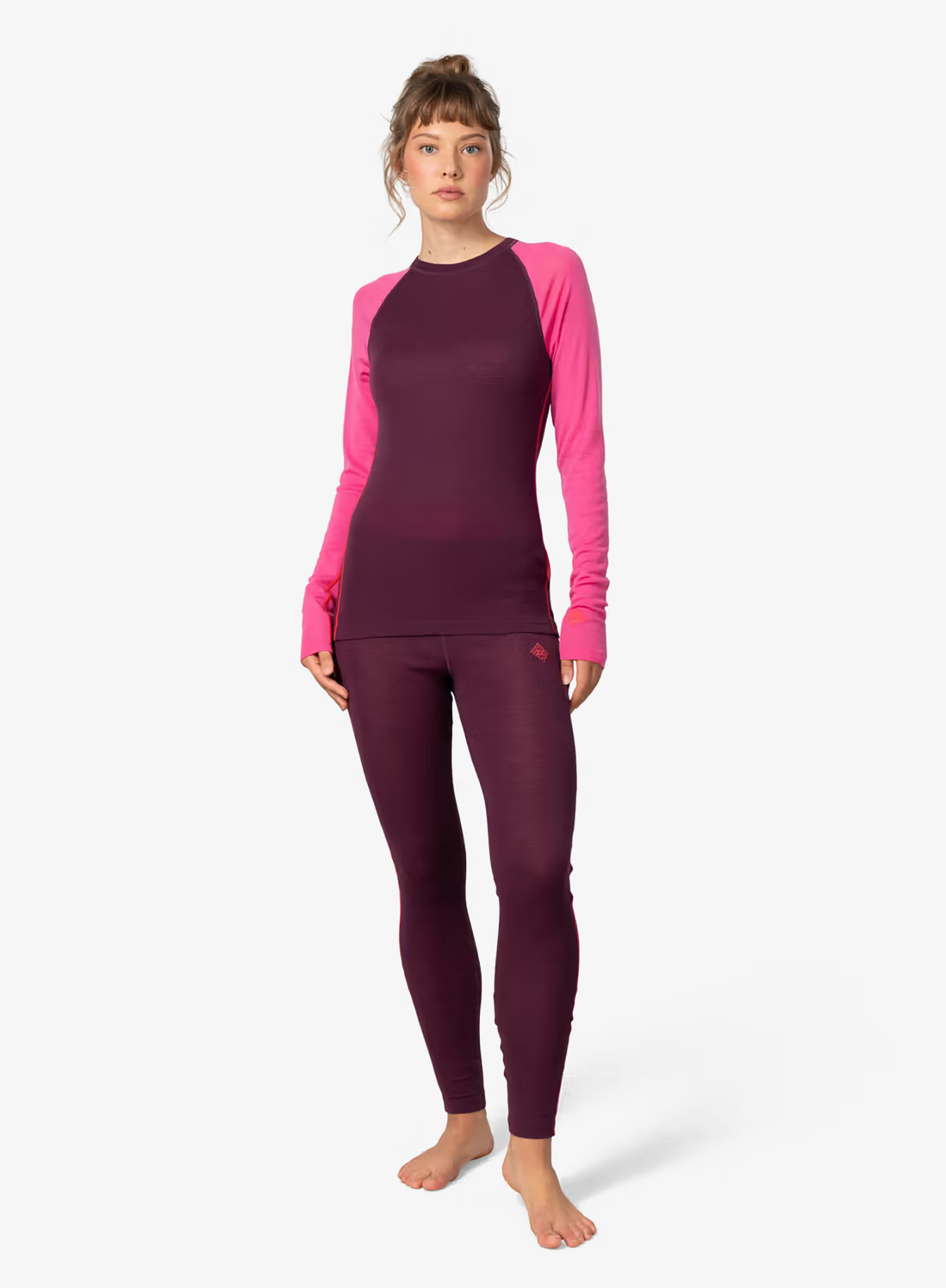 KariTraaKaiaSet_wine_fw26_7048653195097_1_470.webp