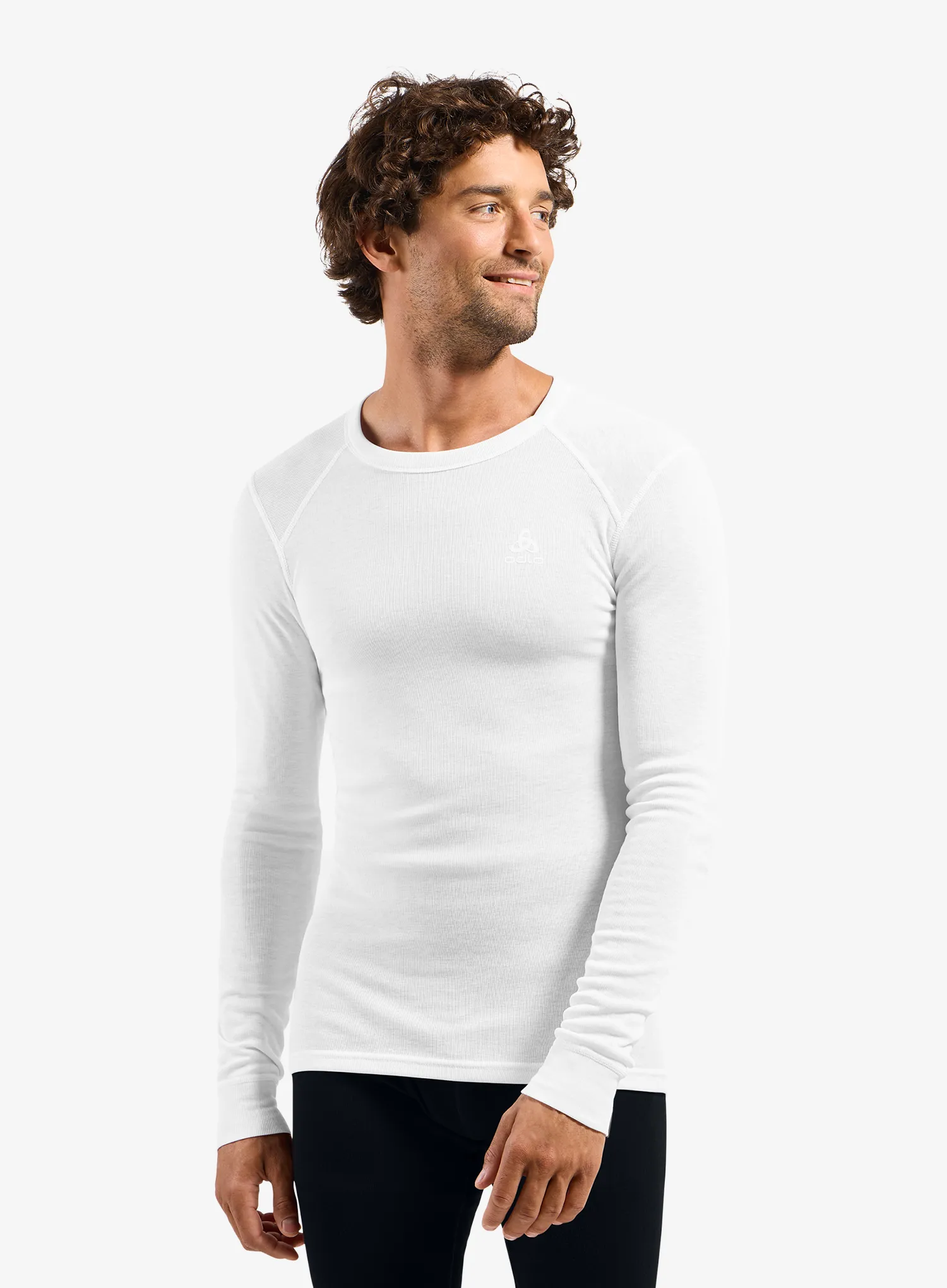OdloActiveWarmEcoBLTopCrewNeckLS_white_fw26_7613361775185_1_385.webp