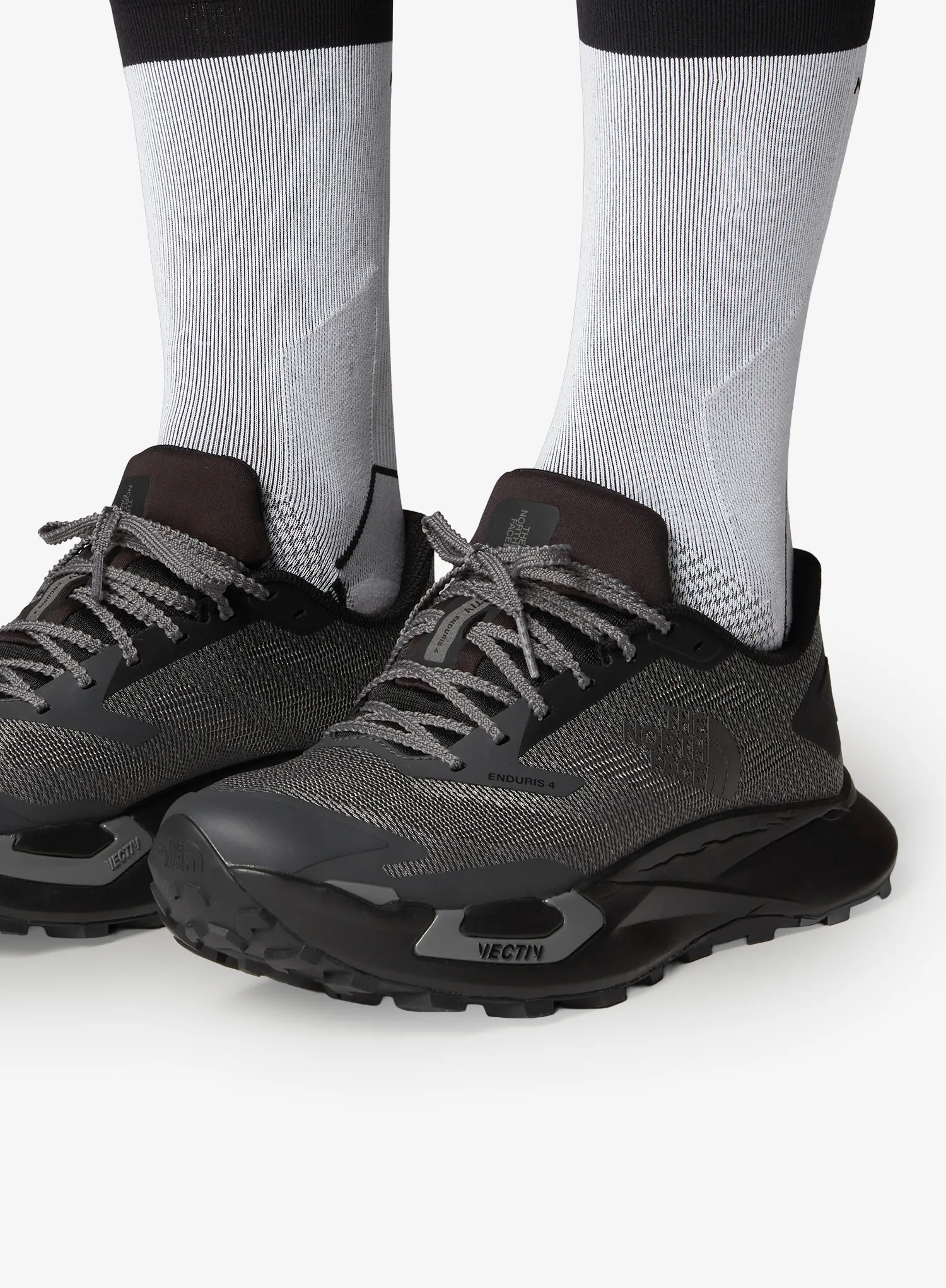 Laufschuhe Herren The North Face Vectiv Enduris 4 - tnf black/anthracite grey