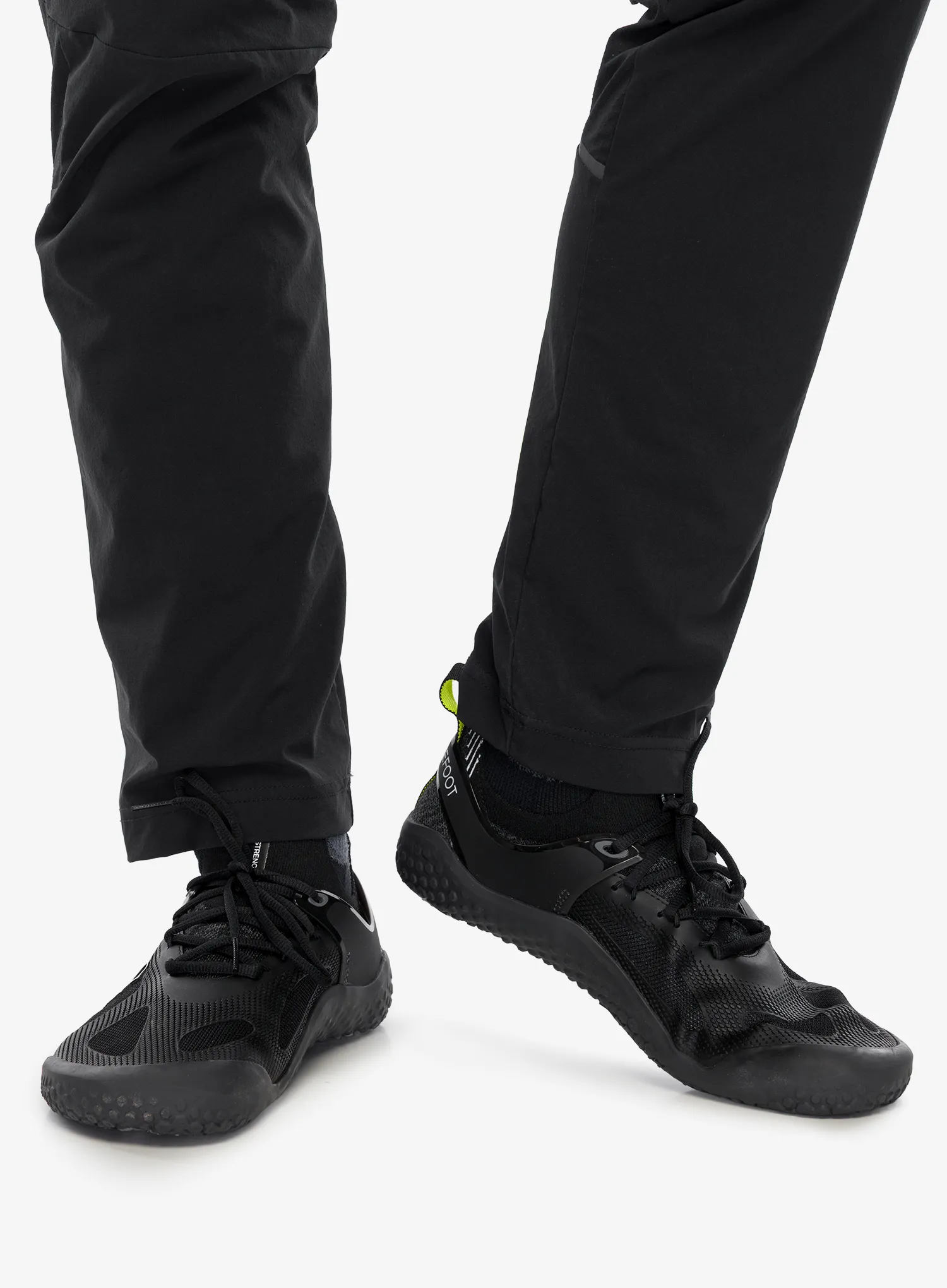 Outdoorschuhe Vivobarefoot Motus Strength - obsidian/white