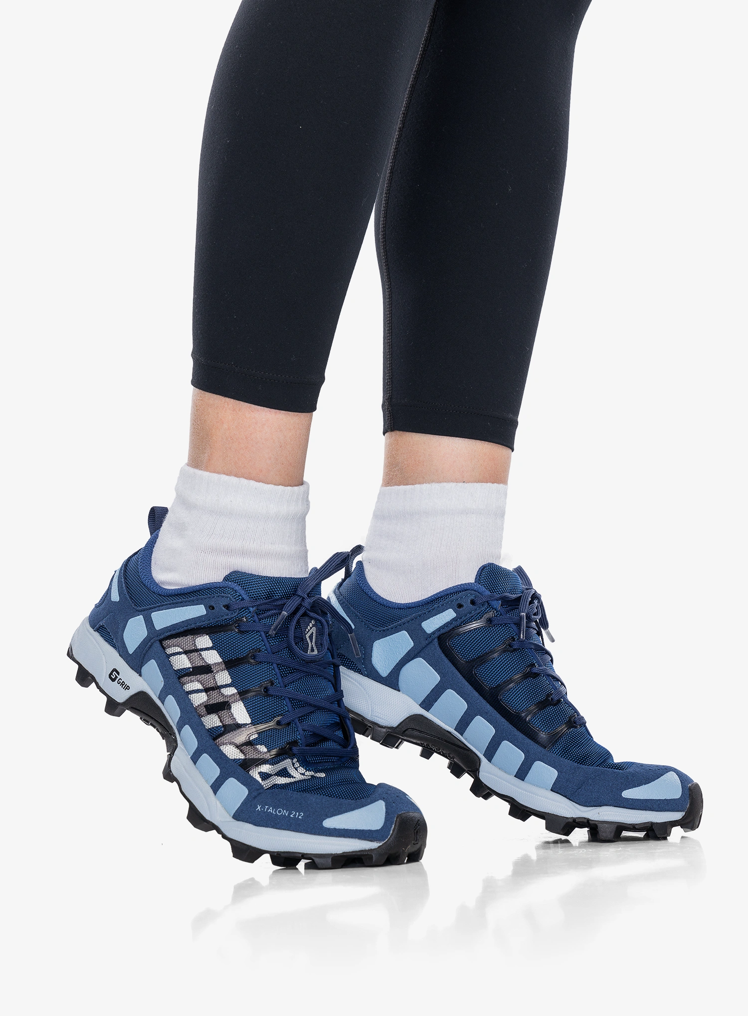 Trailschuhe Damen Inov-8 X-Talon 212 V2 - blue/light blue