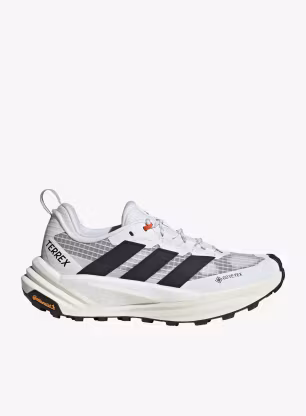 adidasTERREXFreehiker3LowGTX_ftwrwhitecoreblkoffwhite_fw26_4068818265161_1_235.webp