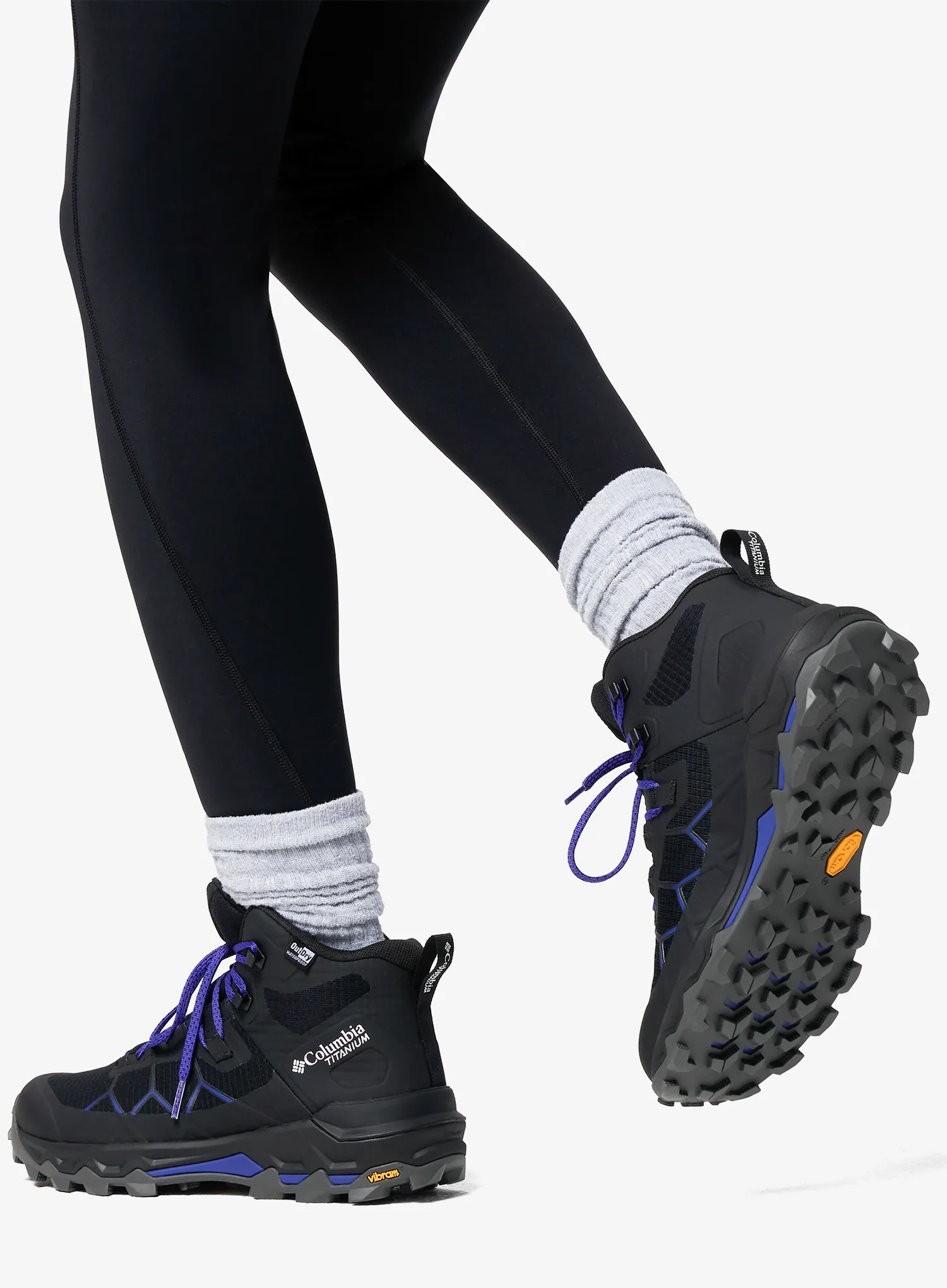 Wanderschuhe Damen Columbia Peakfreak Titanium Outdry Mid - black/purple quartz