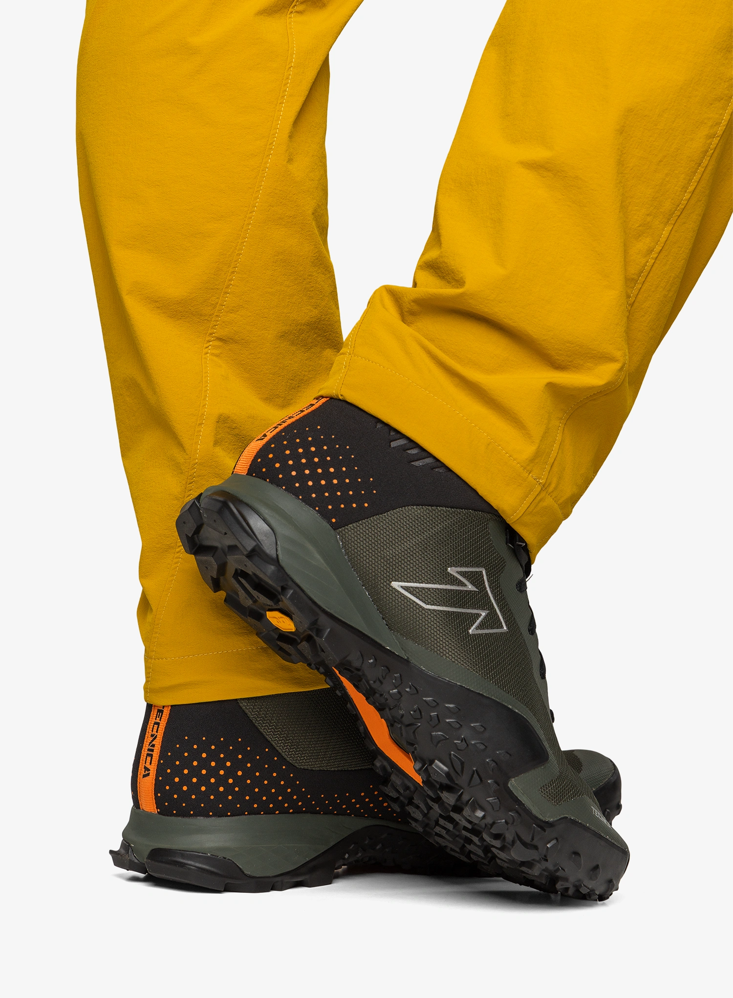 Wanderschuhe Tecnica Magma 2.0 S MID GTX - night giungla/dusty lava