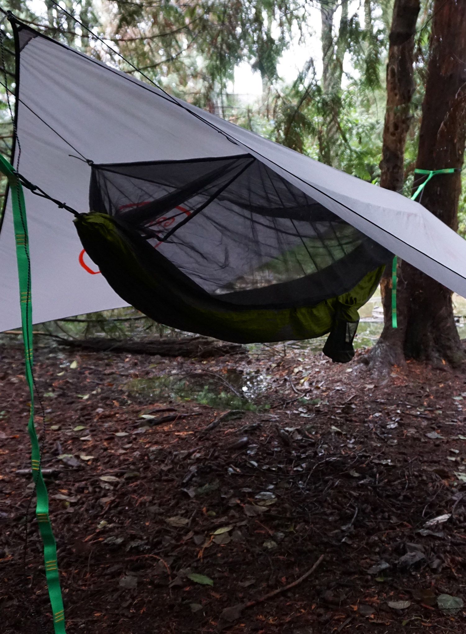 Hängematte mit Moskitonetz Grand Trunk Skeeter Beeter XT Hammock - olive