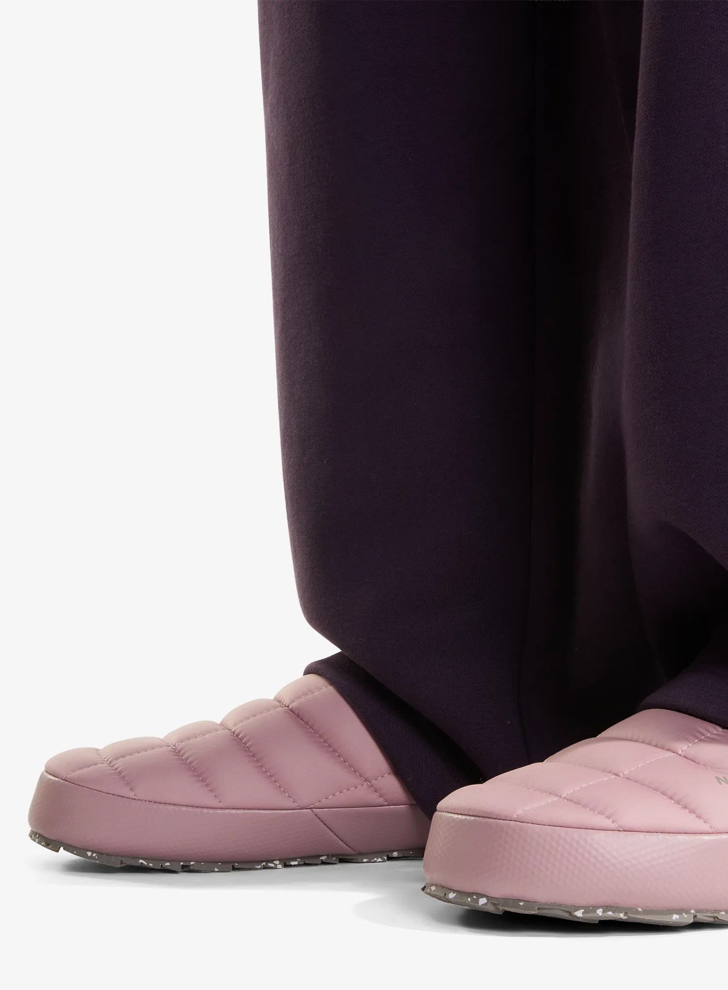 Thermo-Hausschuhe Damen The North Face ThermoBall Traction Mule V - metal pink/stone slab