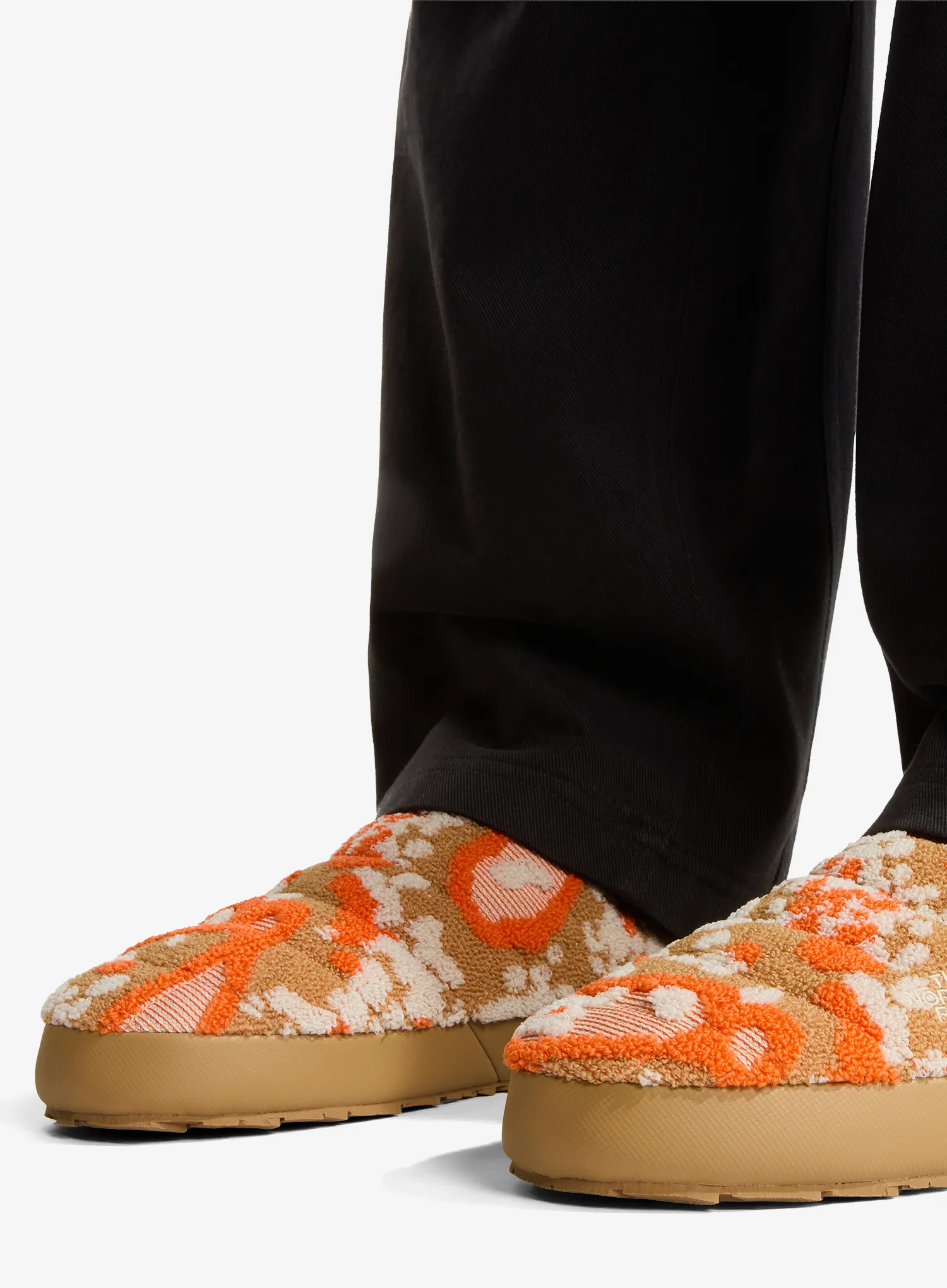 Thermo-Hausschuhe The North Face Thermoball Traction Mule Knit - joshua tree print/sahara