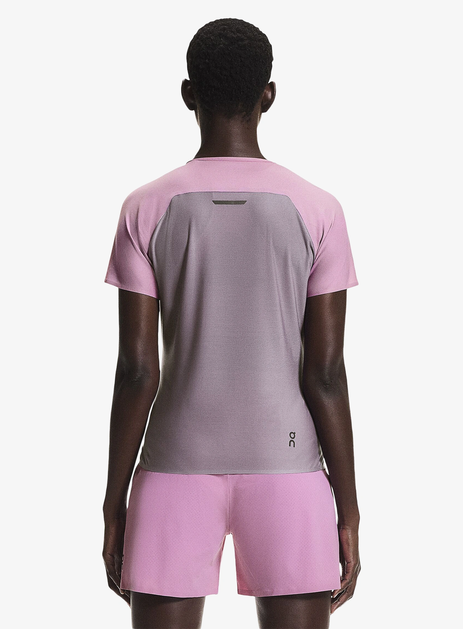 Laufshirt Damen On Performance-T - sakura/dewberry