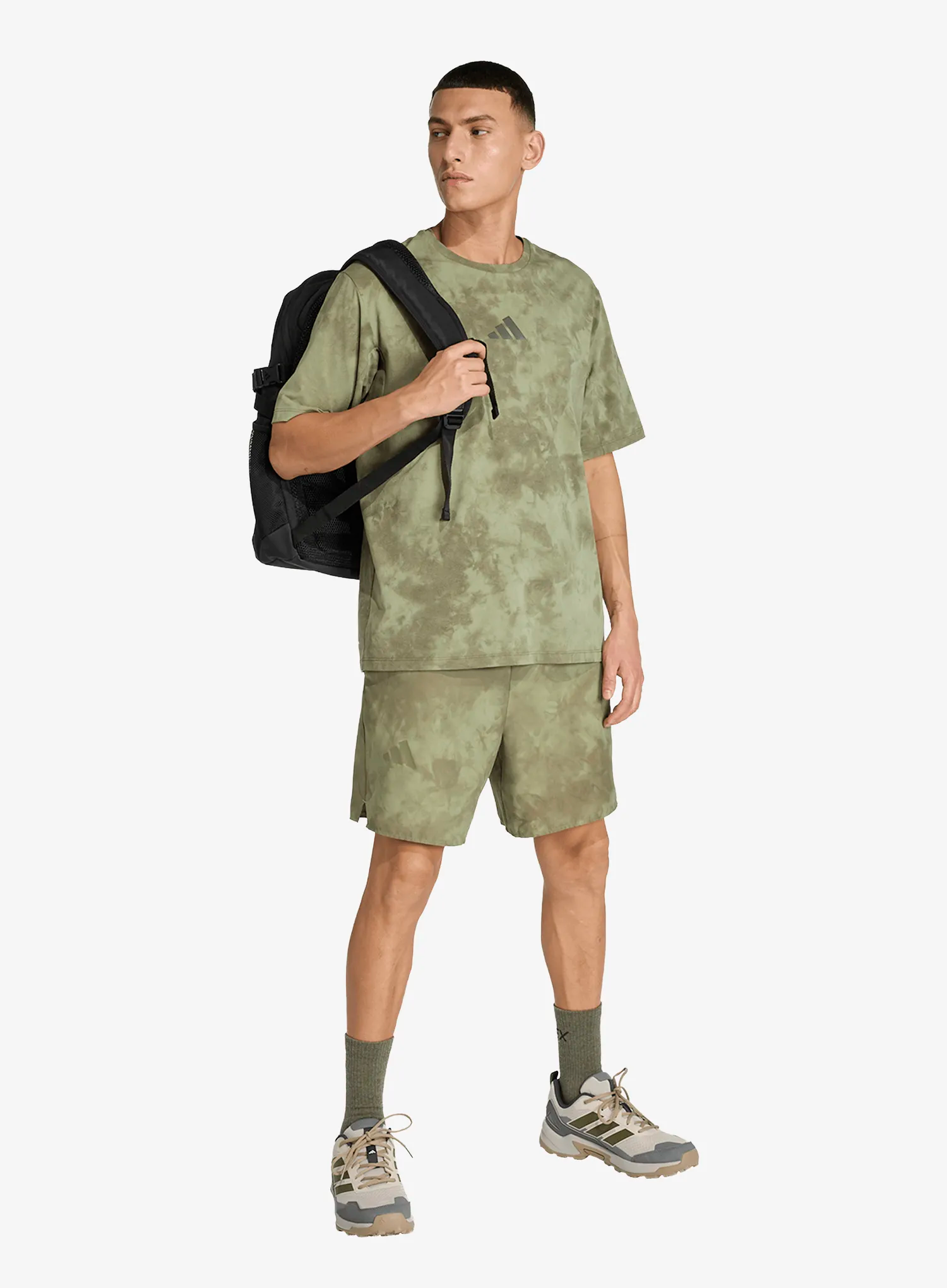 Funktionsshirt adidas TERREX Multi Spray Dye Tee - tent green/olive strata