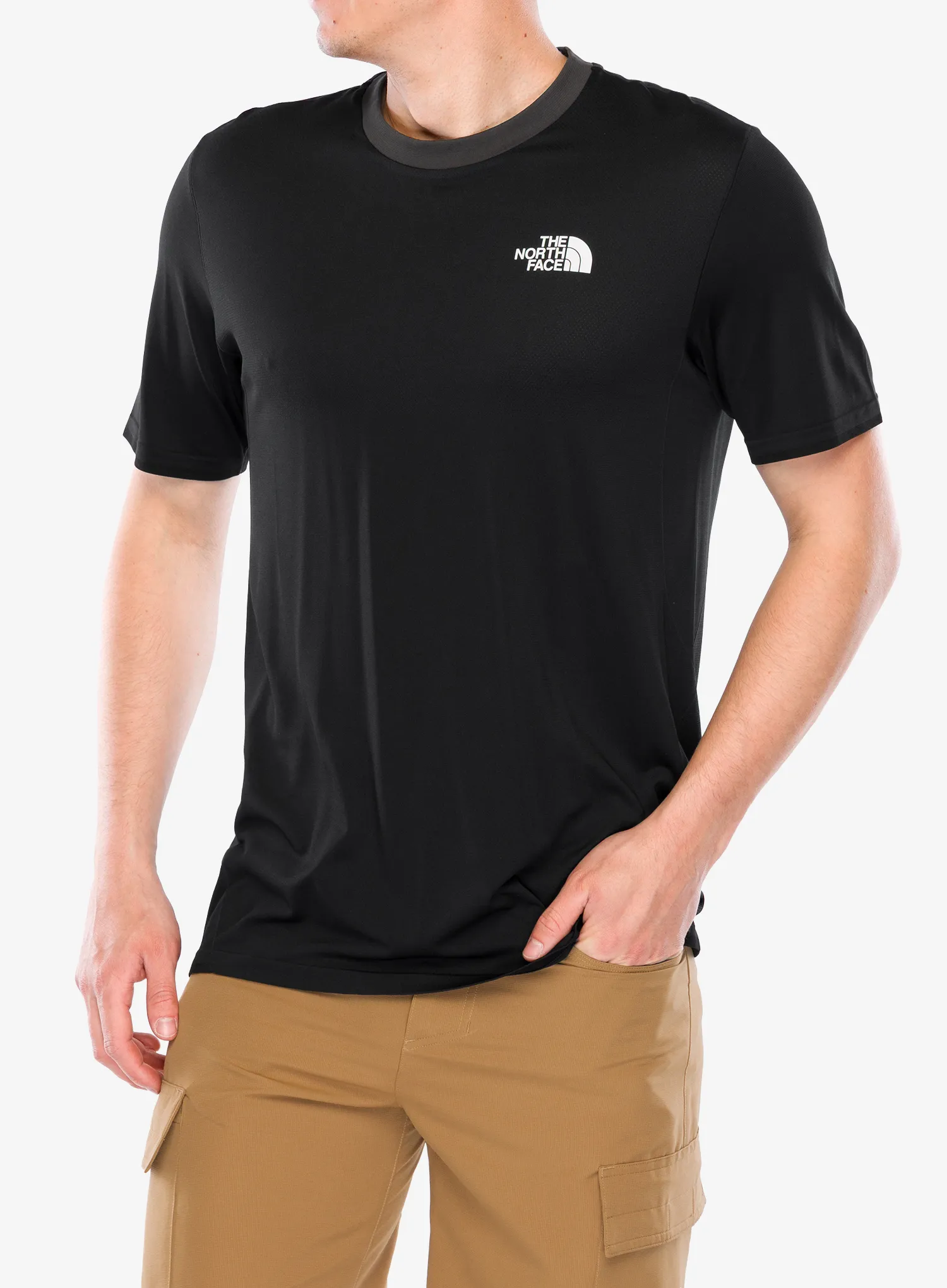 TheNorthFaceValdayTechTee_tnfblac197642897720a.webp