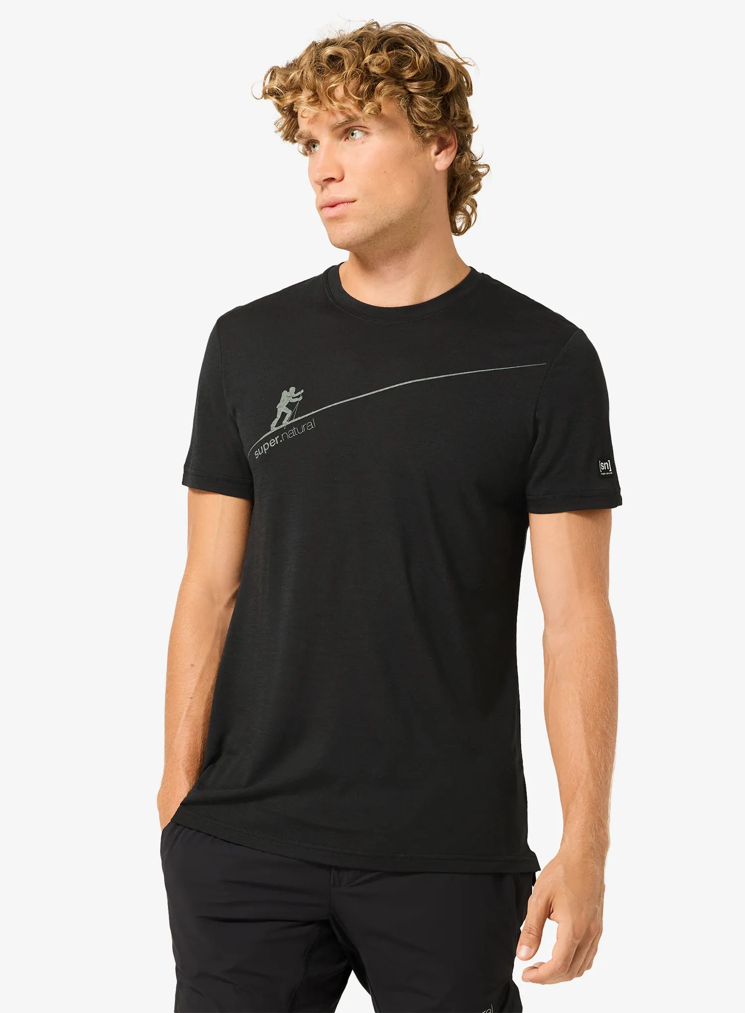 Super_naturalHauteRouteTee_jetblackeucalyptus_fw26_7630310492832_1_204.webp