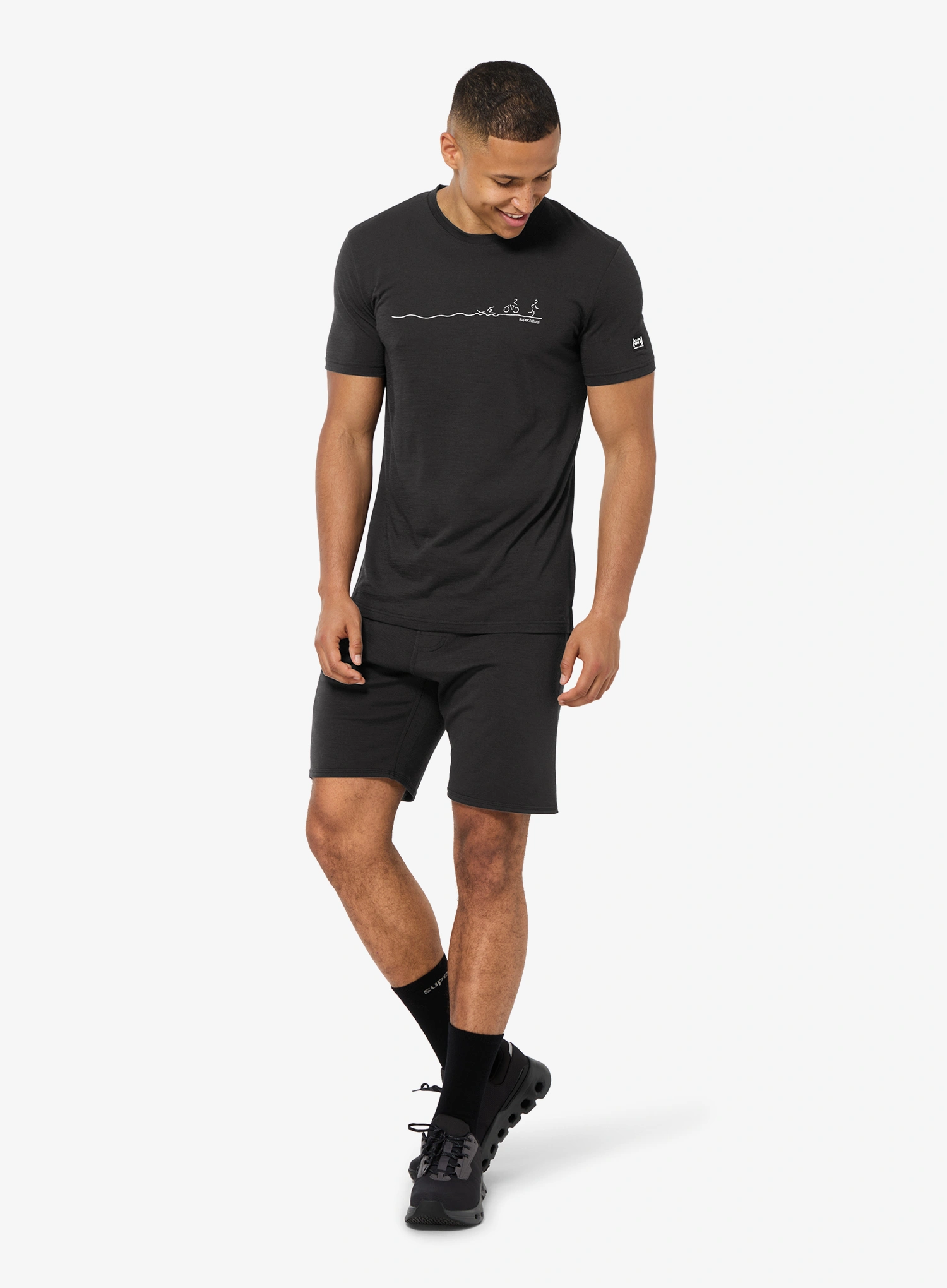 T-Shirt mit Aufdruck Super.natural Tri Tee - jet black/vapor grey