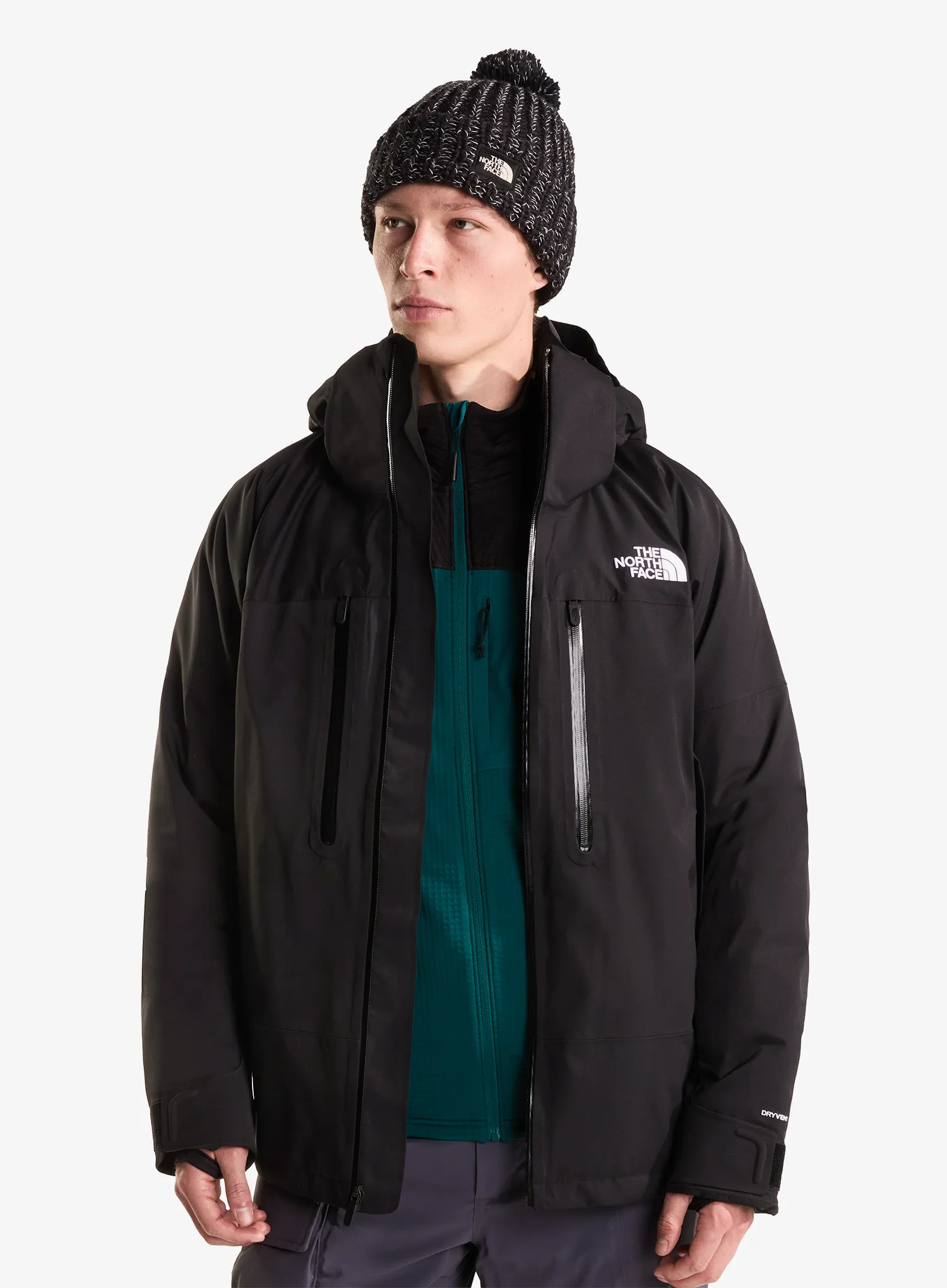 TheNorthFaceChakalJacket_tnfblack_fw26_198268899402_1_166.webp