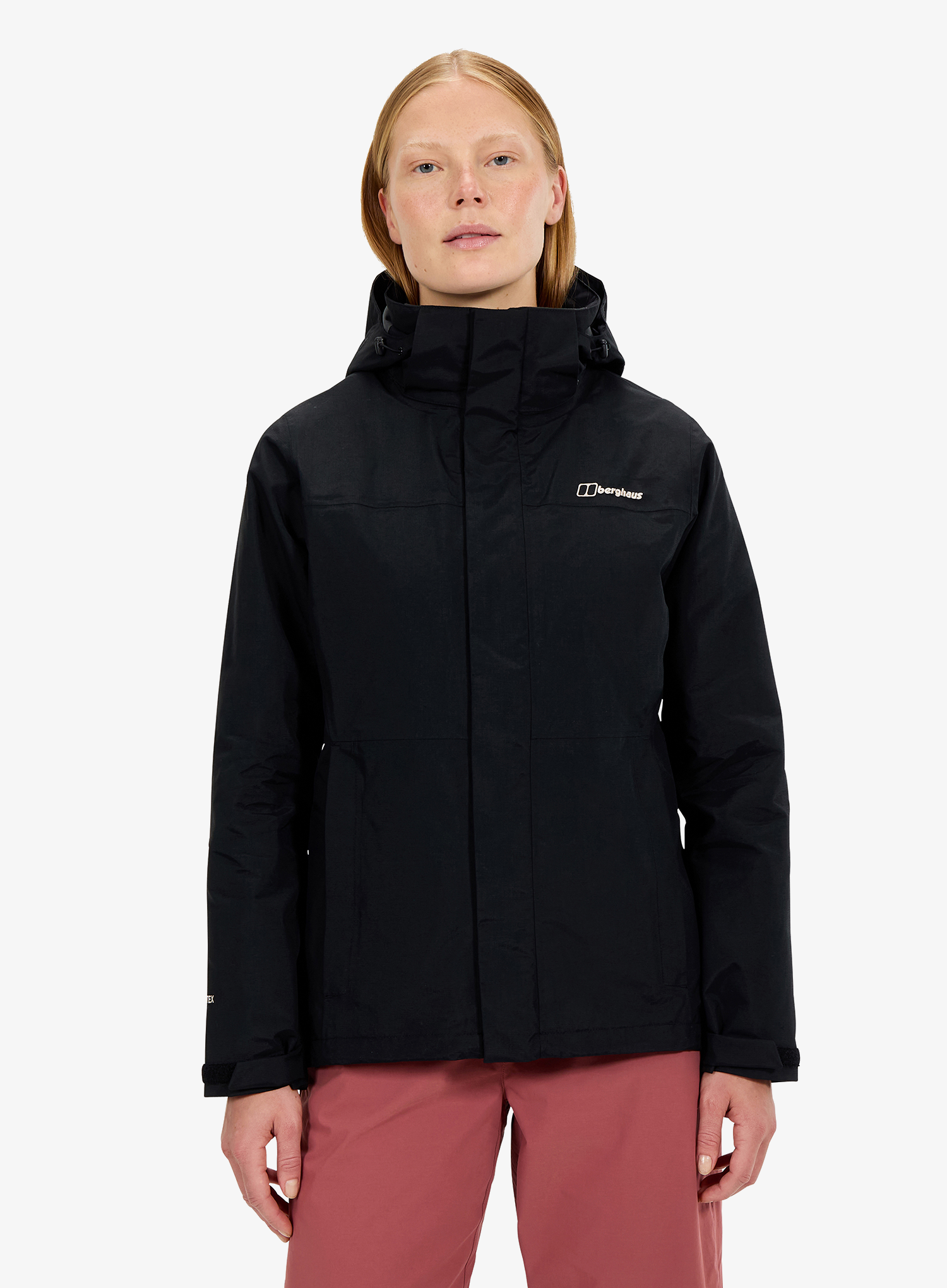 BerghausHillwalker2_0IAJktAf_jetblack_fw26_5063374136046_1_120.webp