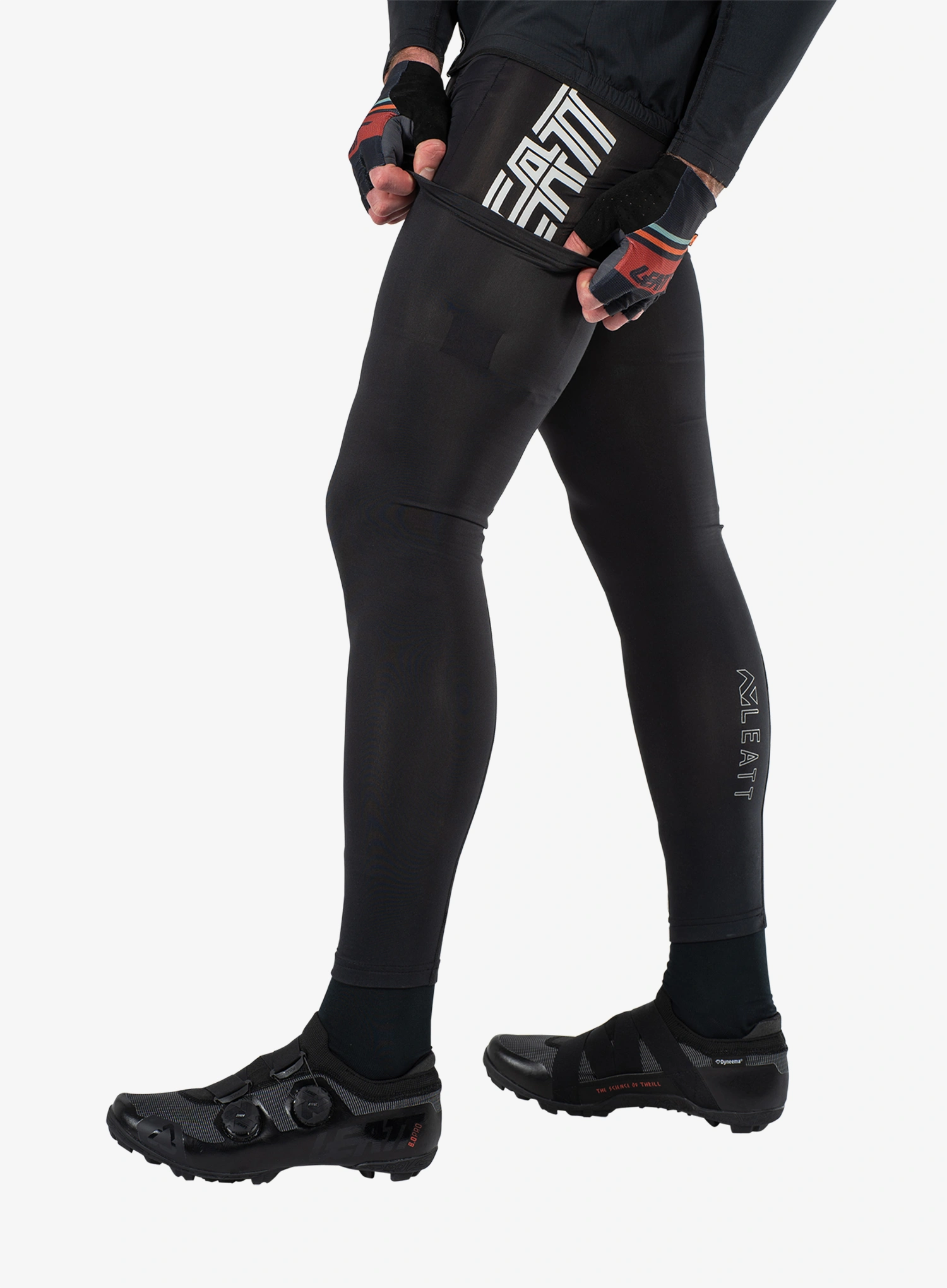 LeattKneeWarmerSleeve_black_6009556526549b.webp