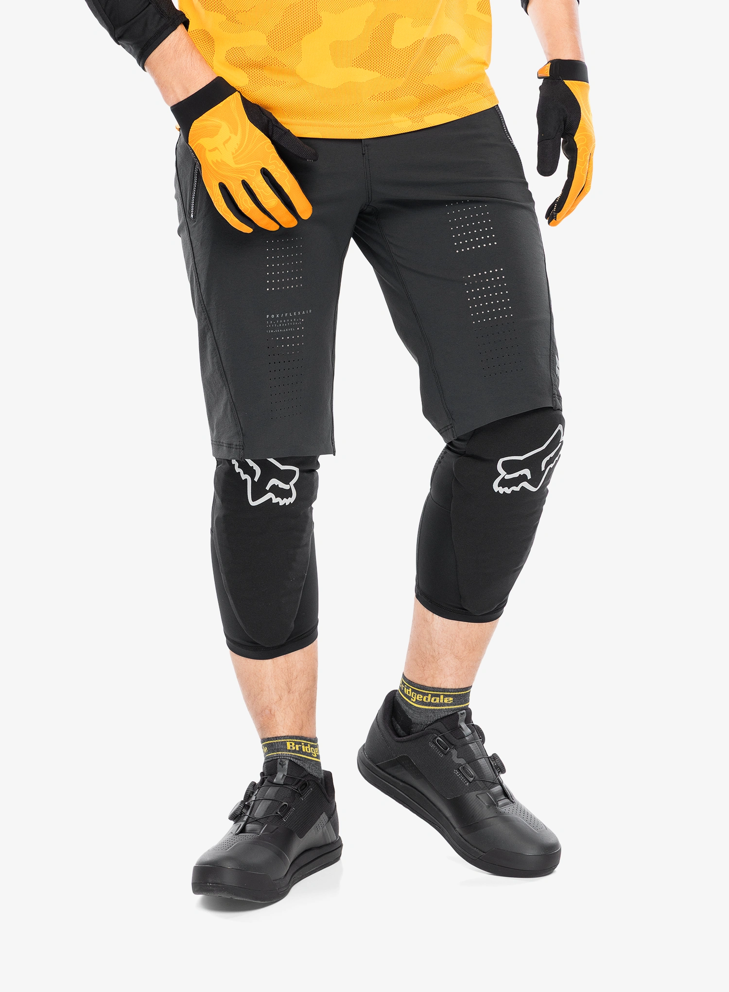 FoxEnduroKneeGuard_black198571010686a.webp