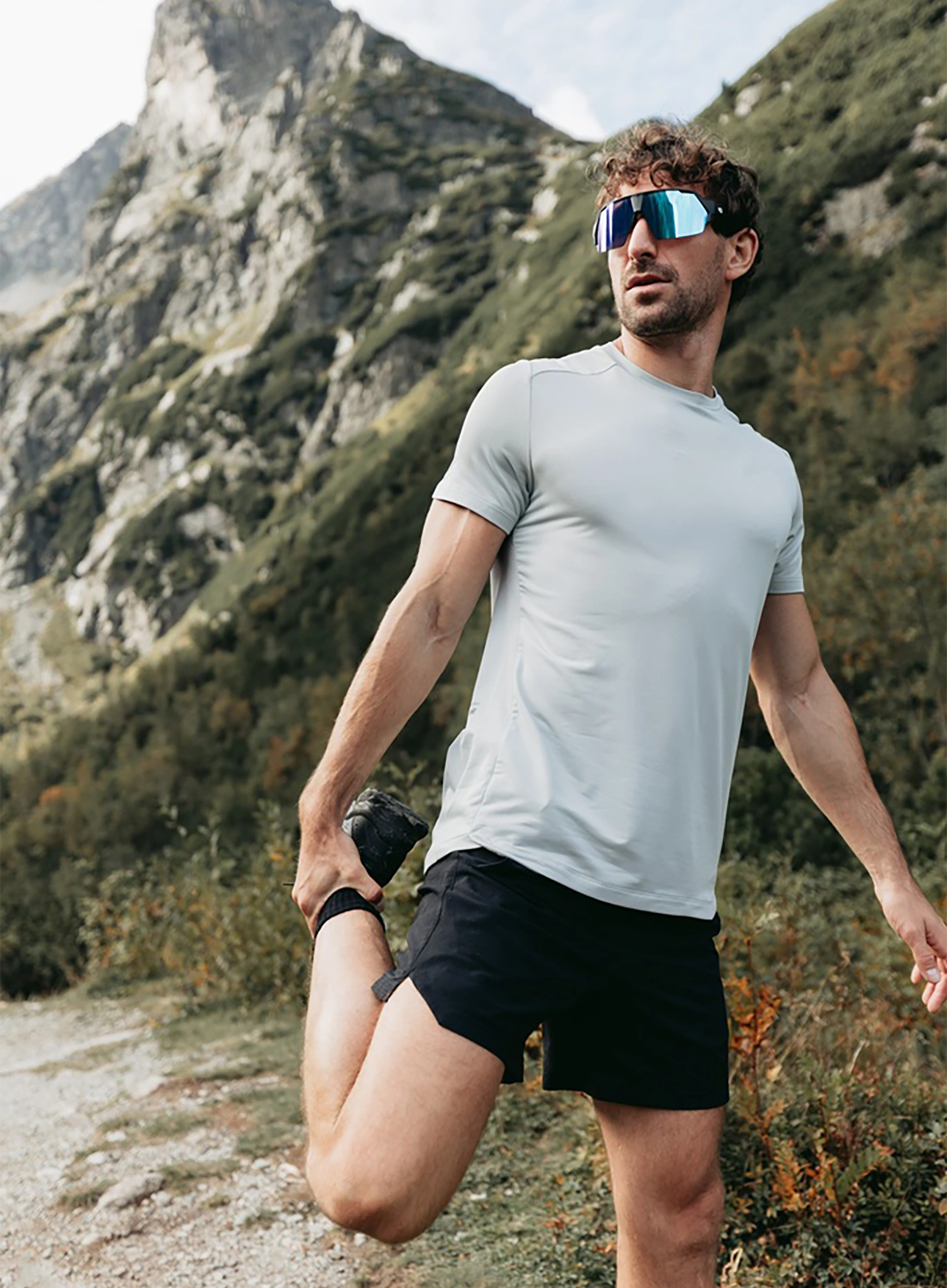 Sonnenbrille GOG Ubbe - matt black/reflex blue
