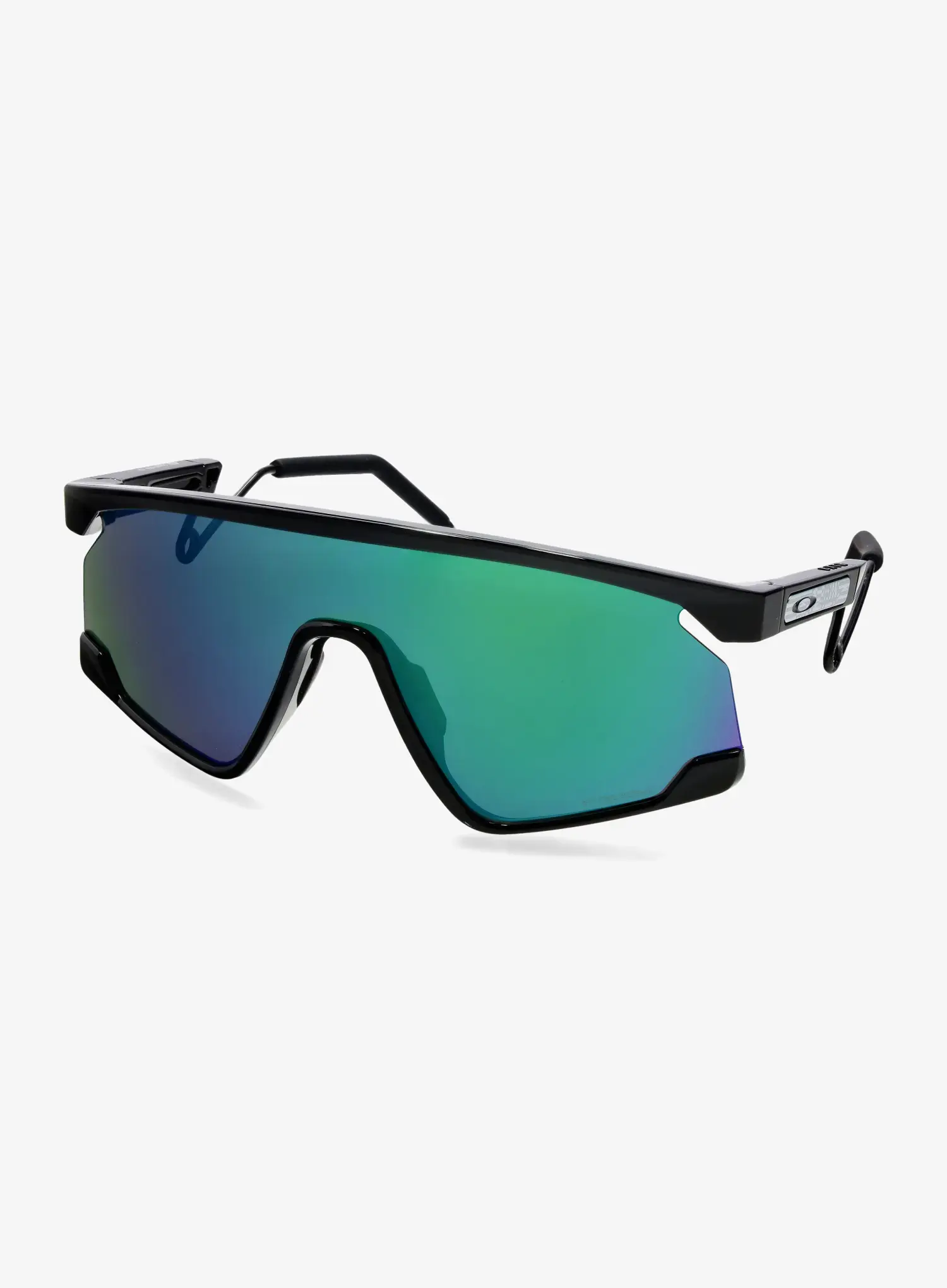 OakleyBXTRMetal_polishedblackprizmjade20241219_0031.webp