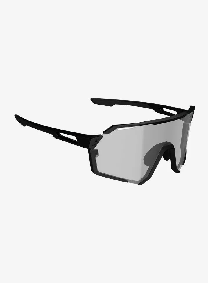 qweLeattRideVizProIriz_black6009556579187a.webp