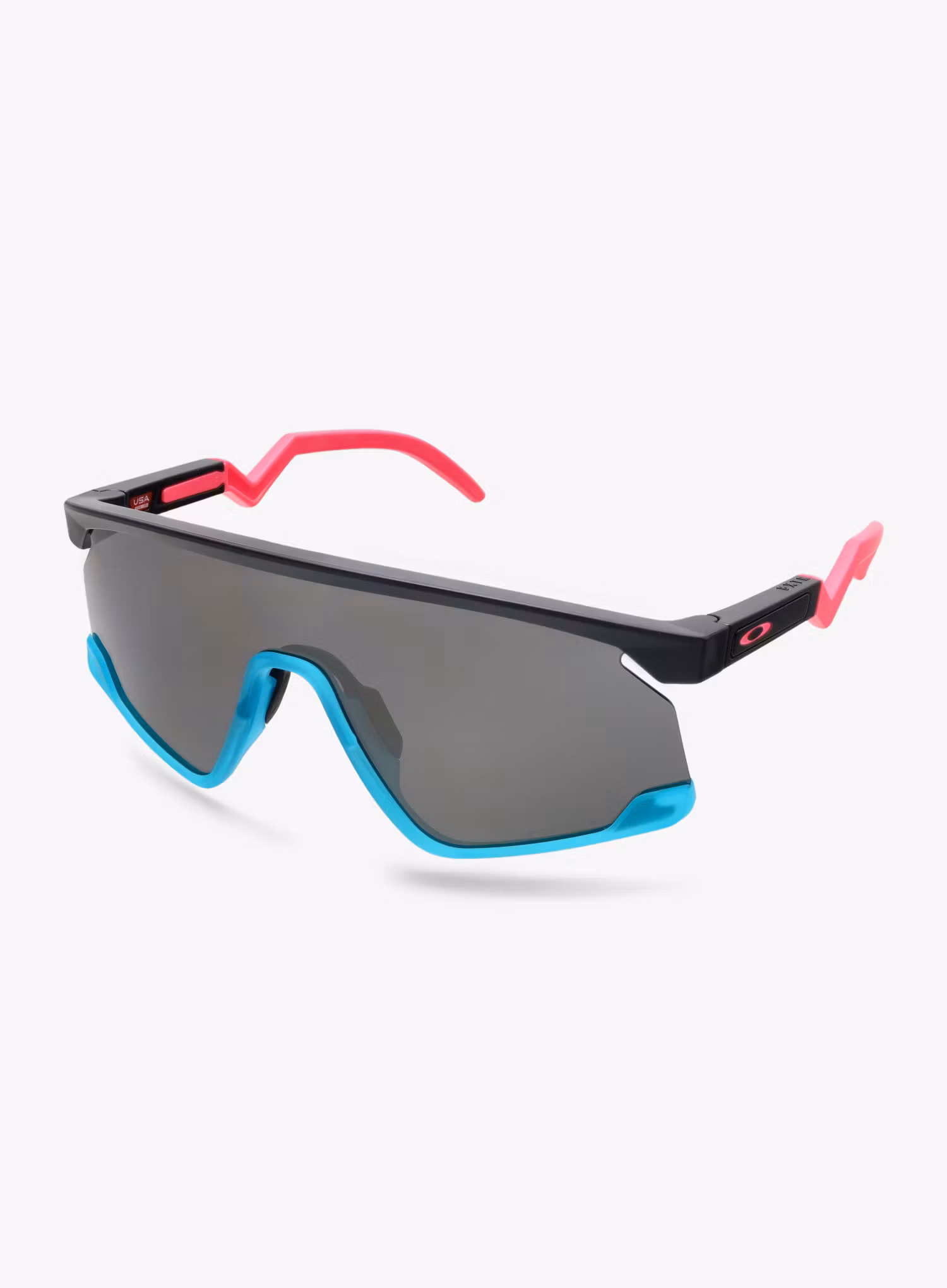 OakleyBXTRmatteblack_prizmblack_219.jpg