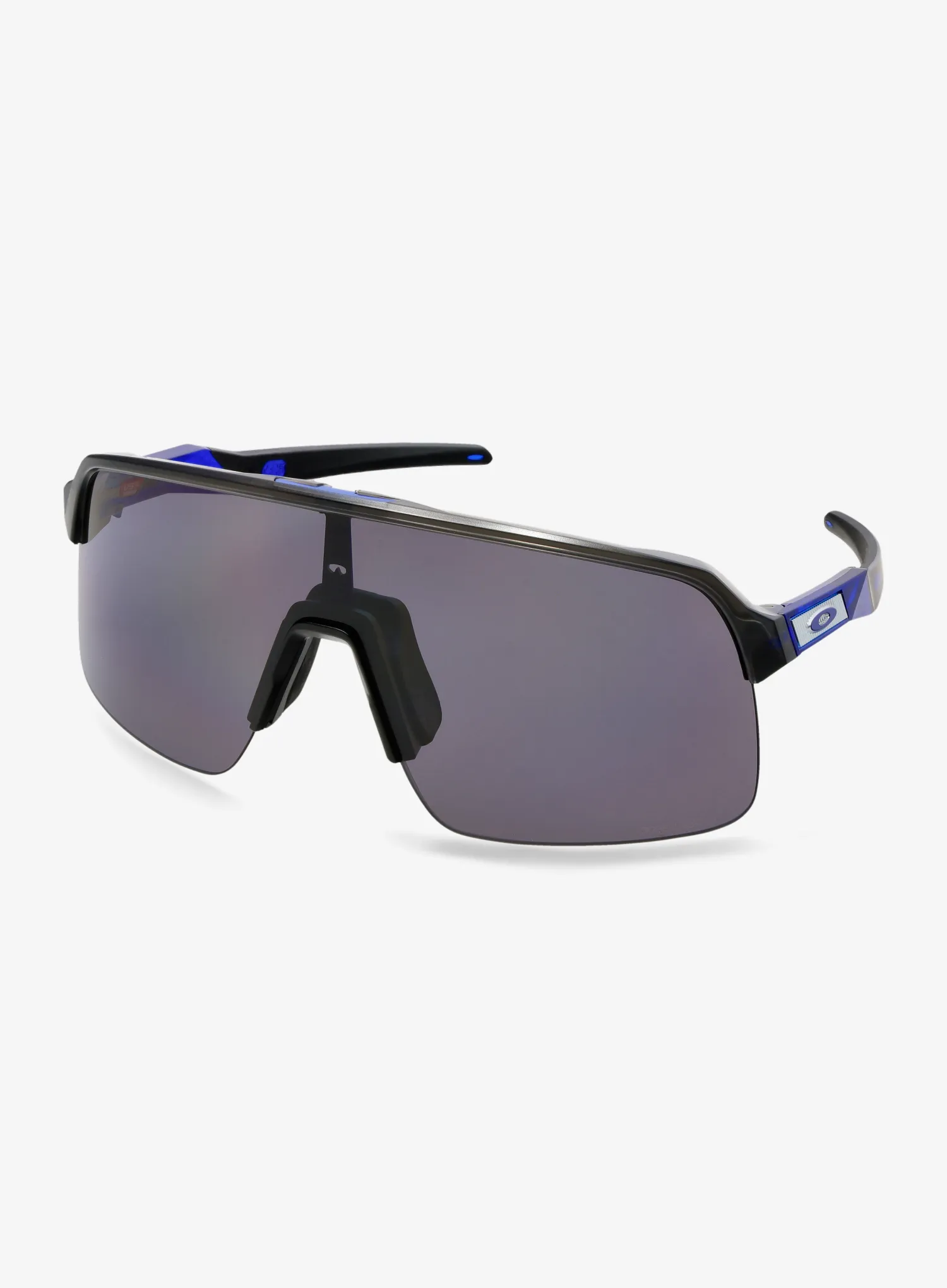 OakleySutroLite_mattegreysmokeprizmgrey_888392640963a.webp