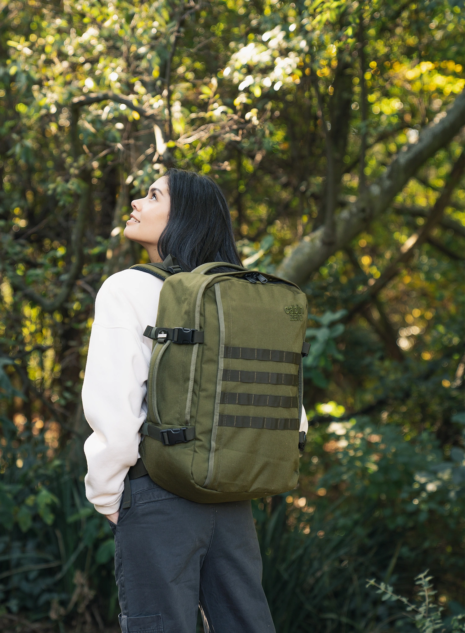 Rucksack für das Flugzeug CabinZero Military Backpack 36 L - military green