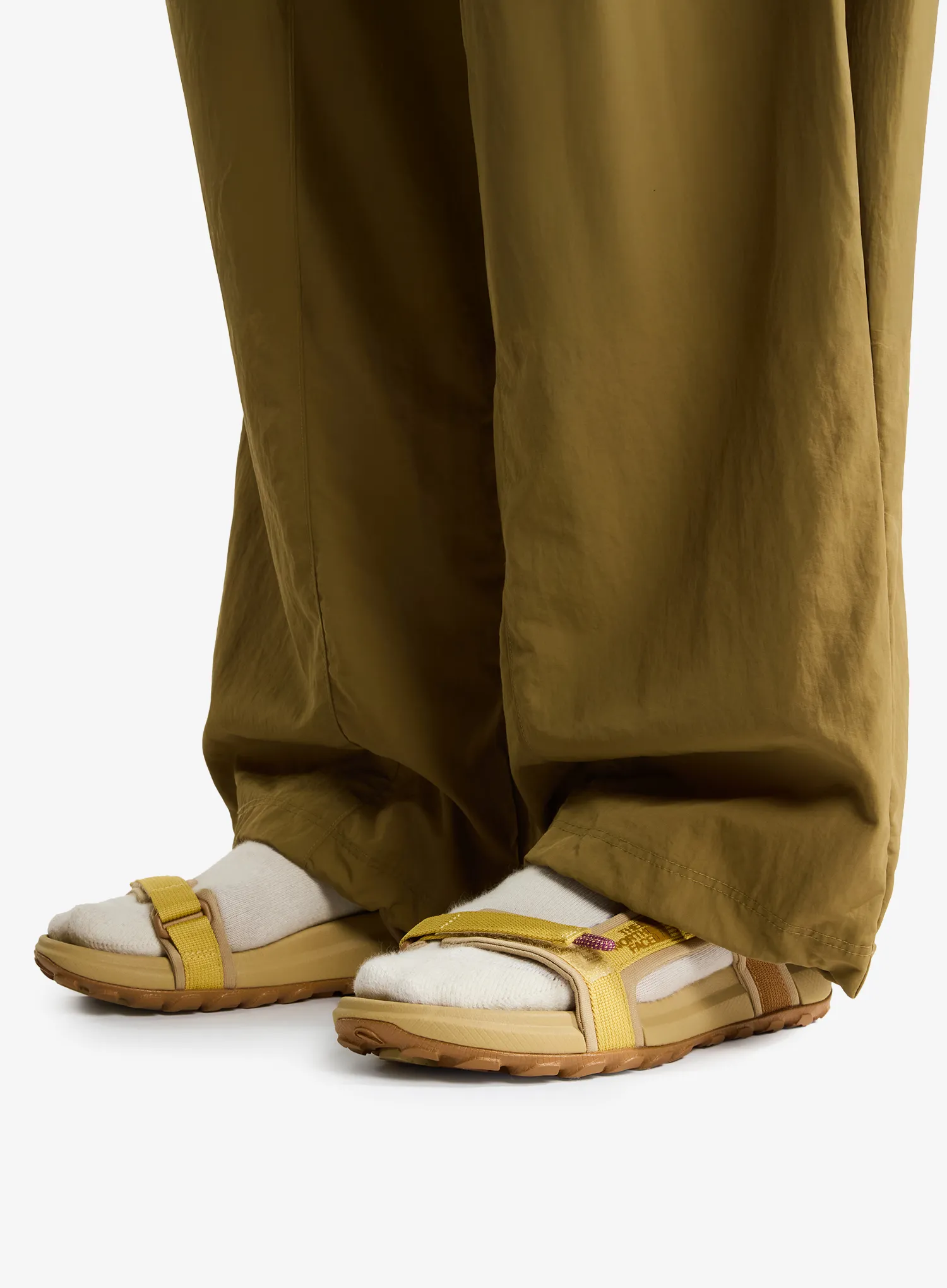 Wandersandale Damen The North Face Explore Camp Sandal - honeyed sand/utility brown