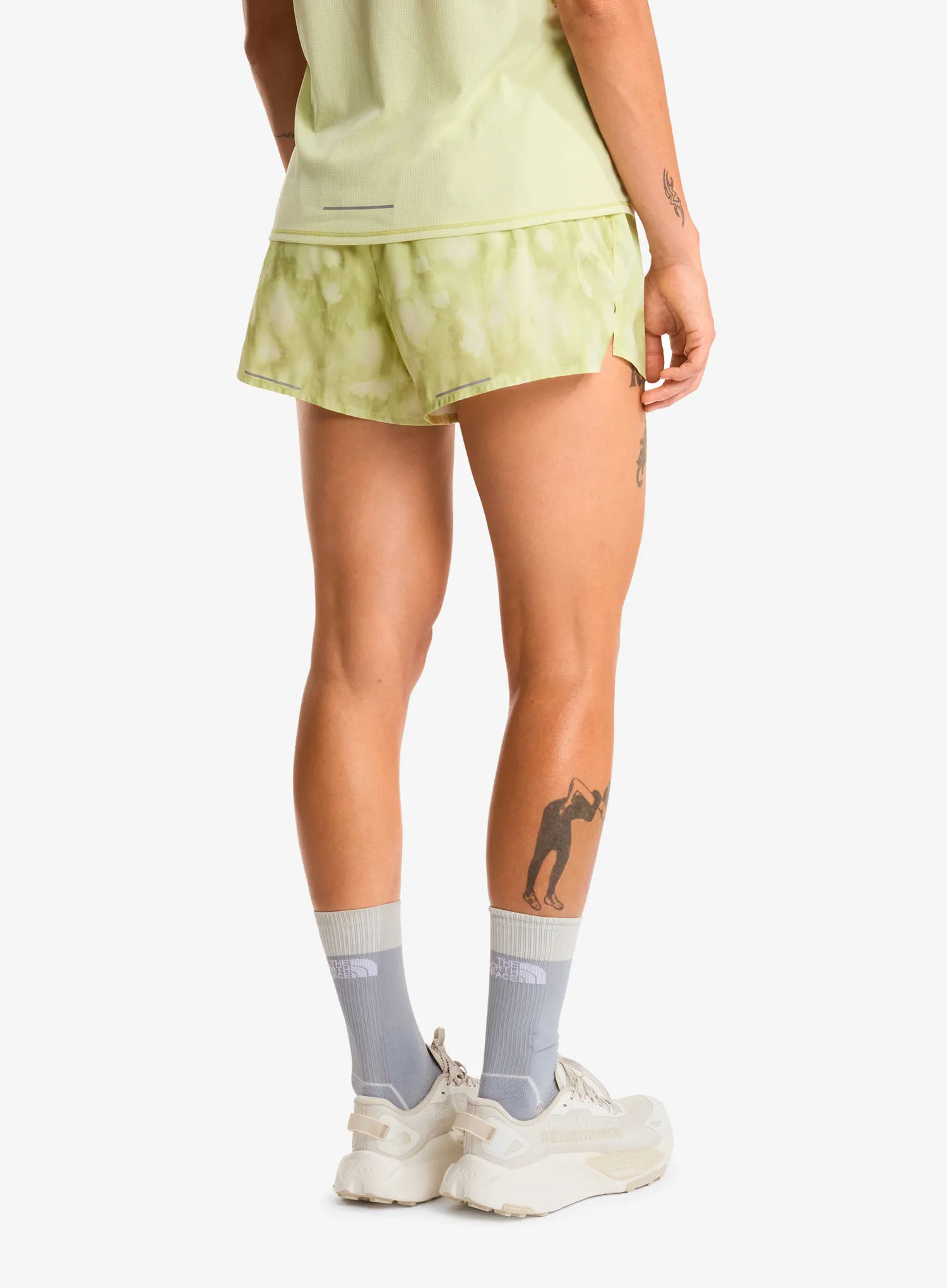 Laufshorts Damen The North Face Sunriser Short 3in - lemon mist