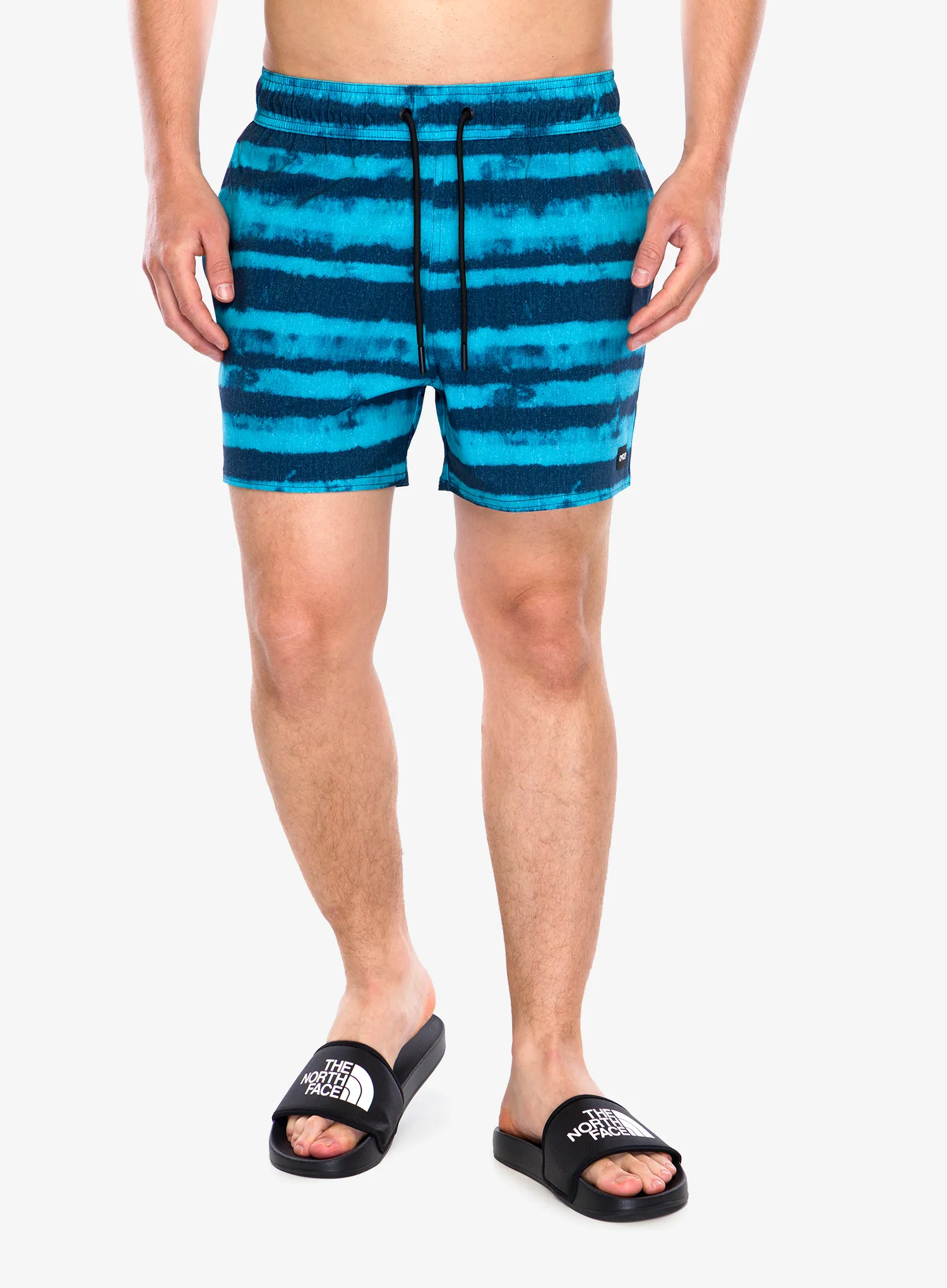 OakleyBlurStripesRc16Beachshort_blurredstripeb_8056153264211a.webp