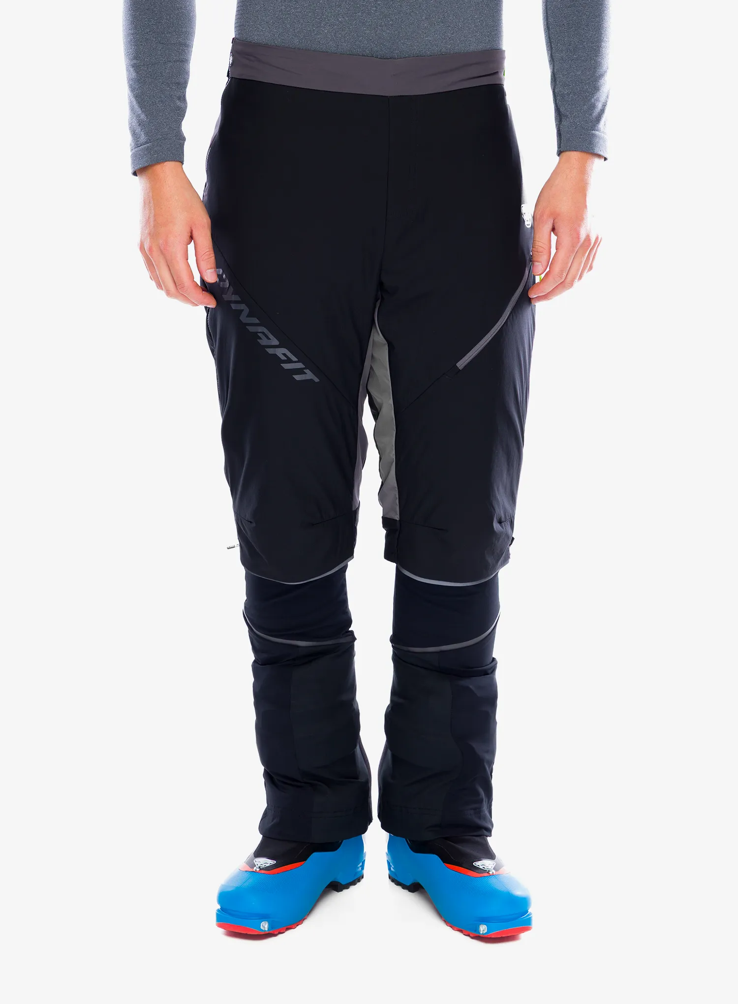 DynafitMezzalamaPTCAlphaOvershort_blackoutmagnet4053866467698a.webp