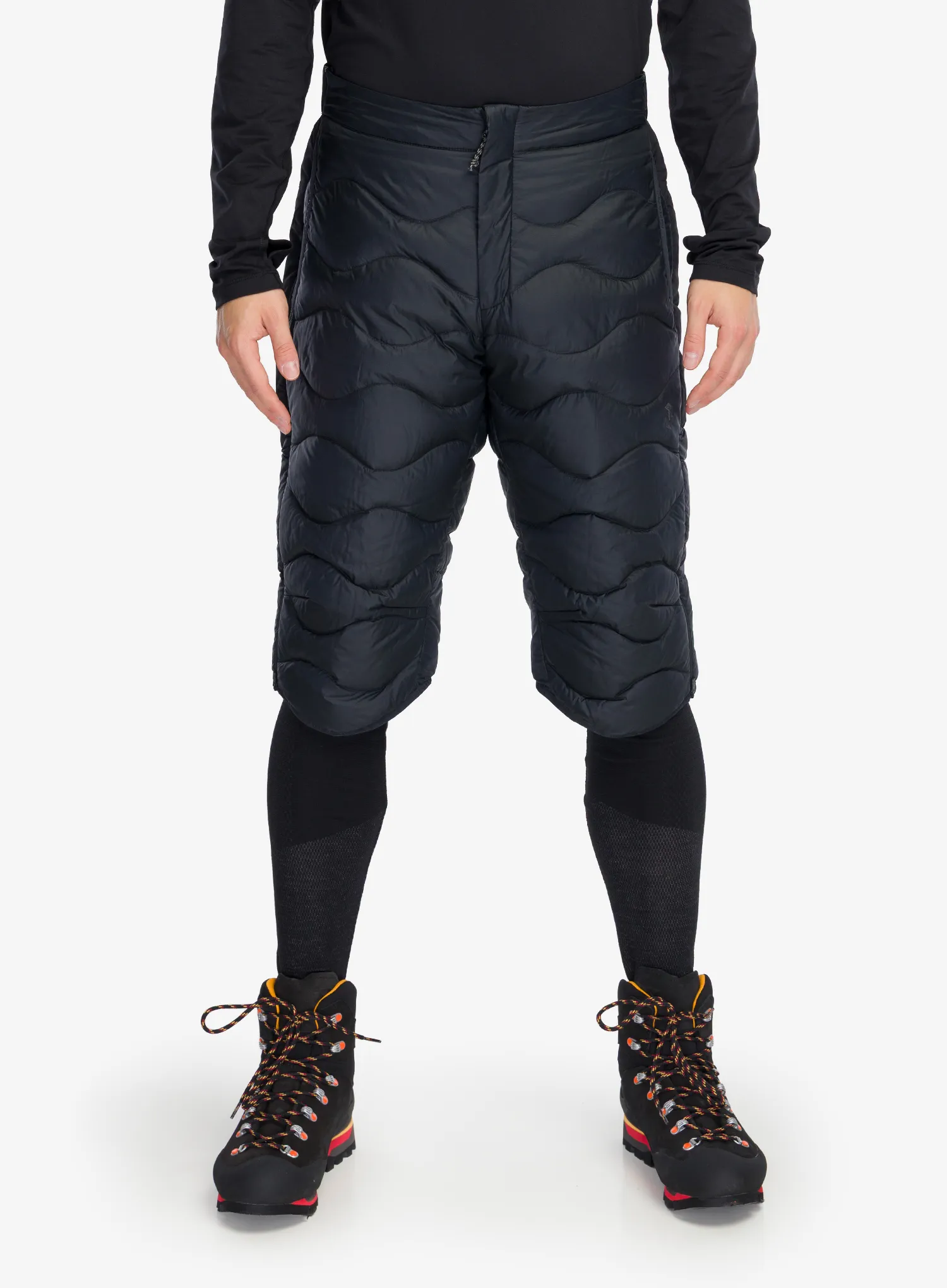 PeakPerformanceHeliumDownShorts_black_fw26_7333269915598_1_080.webp