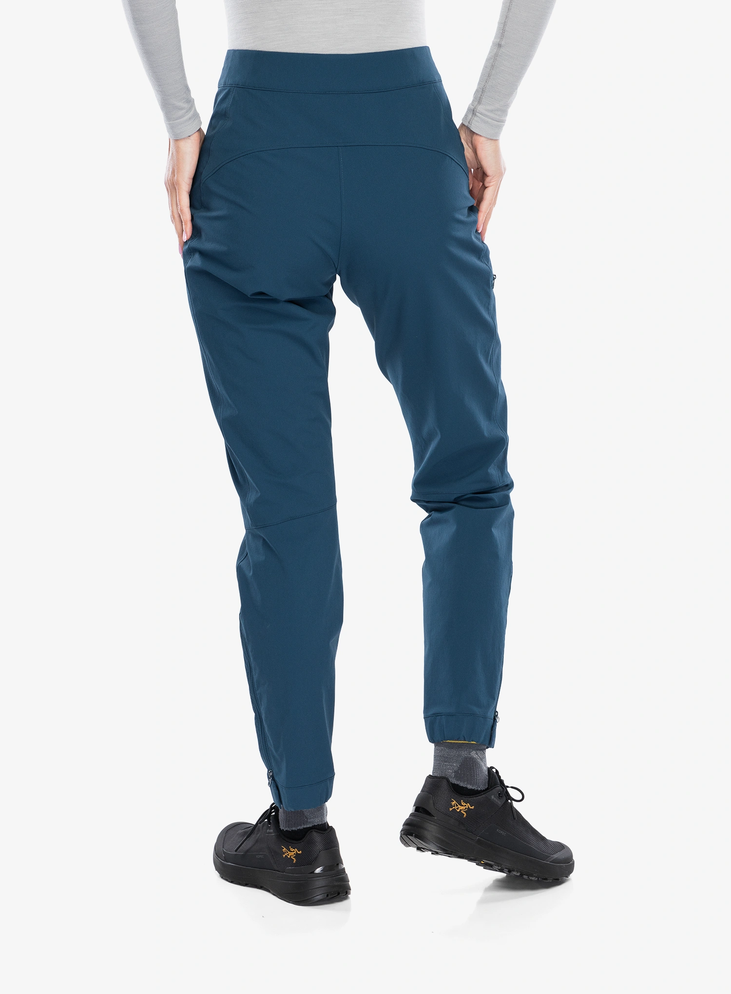 Softshellhose Damen Arcteryx Gamma Tapered Pant - nightscape