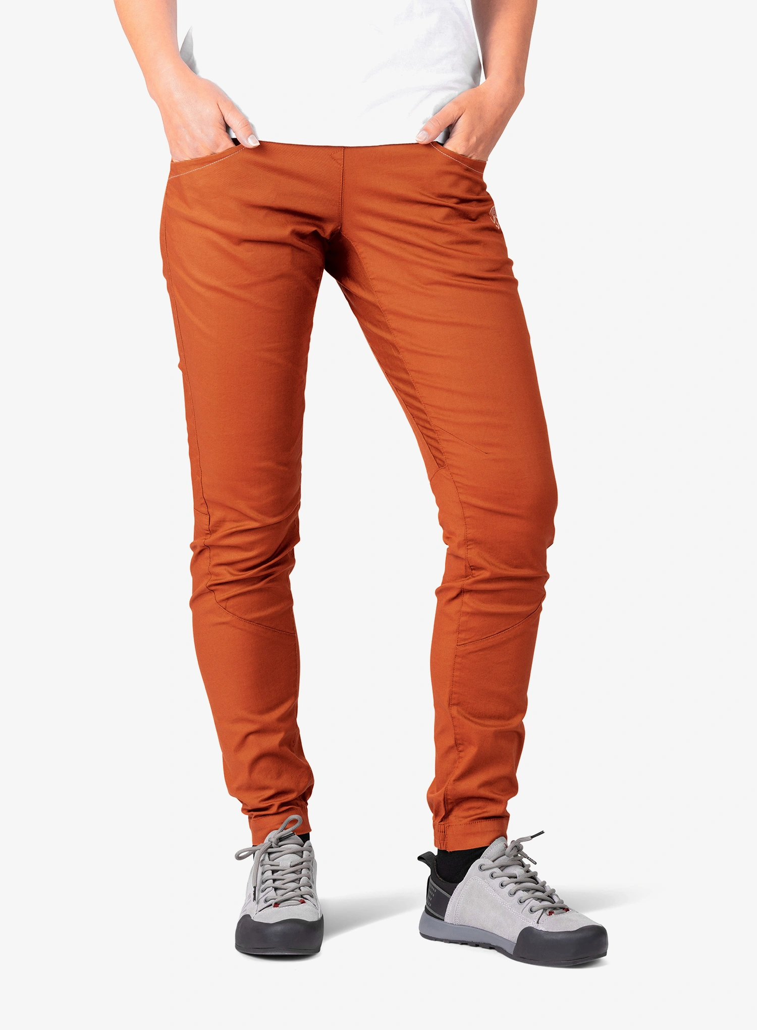 qweRafikiMassoneorangerust8591203680875a.webp