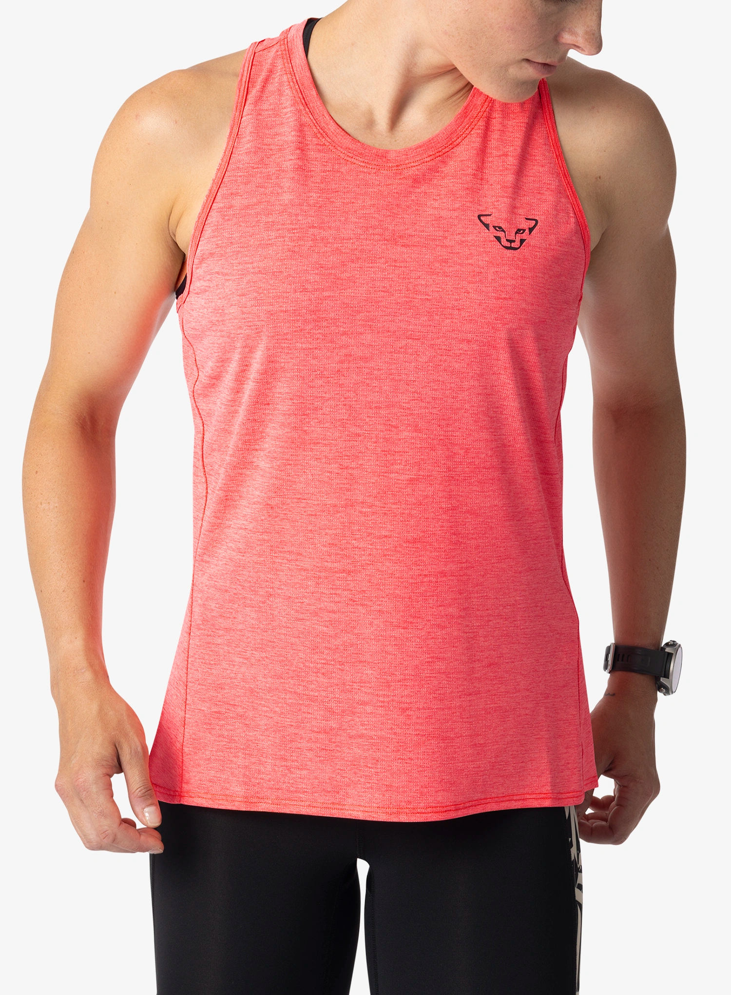 qweDynafitTrailTankultracoral4053866842952a.webp