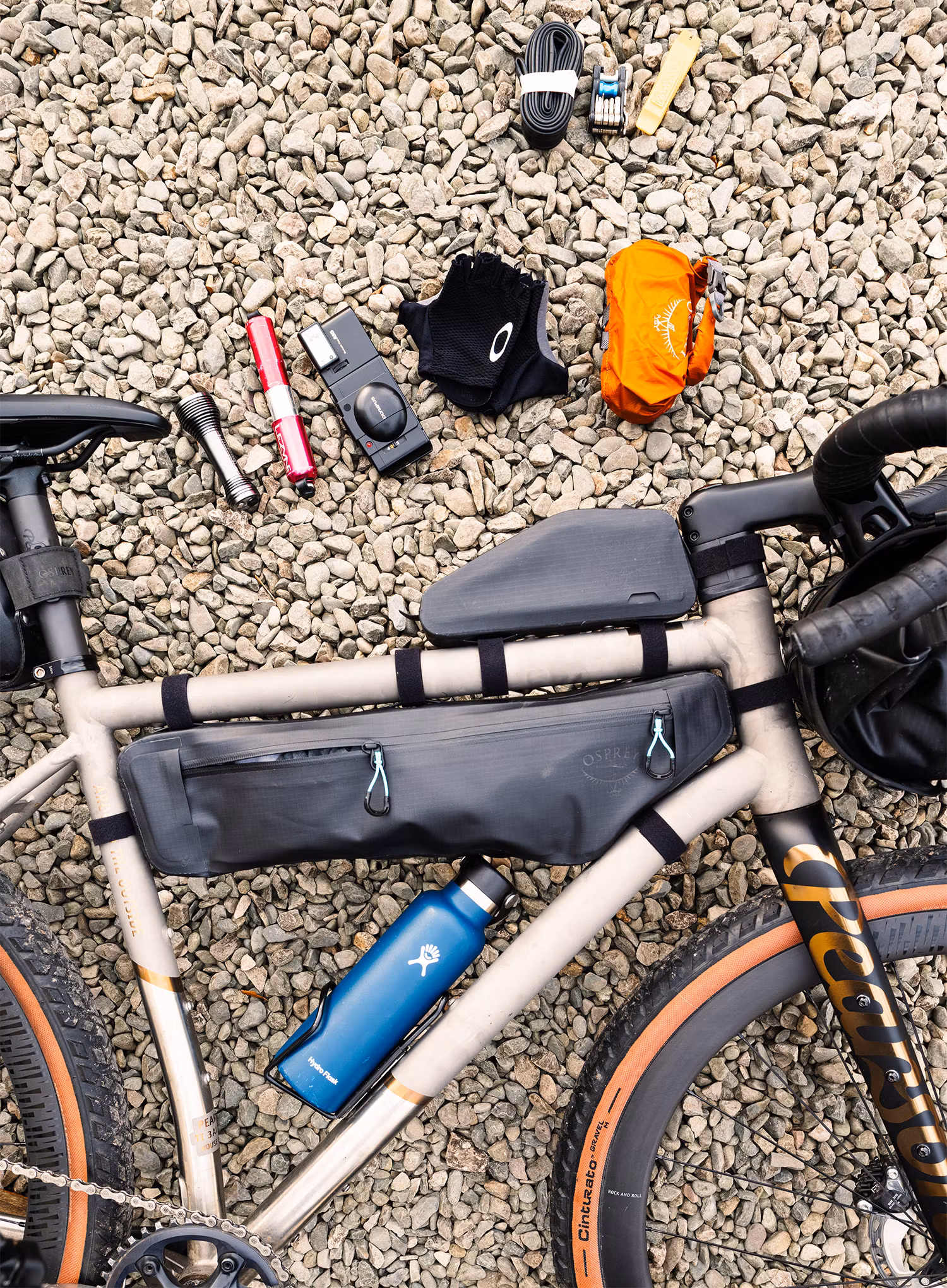 Fahrrad-Rahmentasche Osprey Escapist Frame Bag L - black
