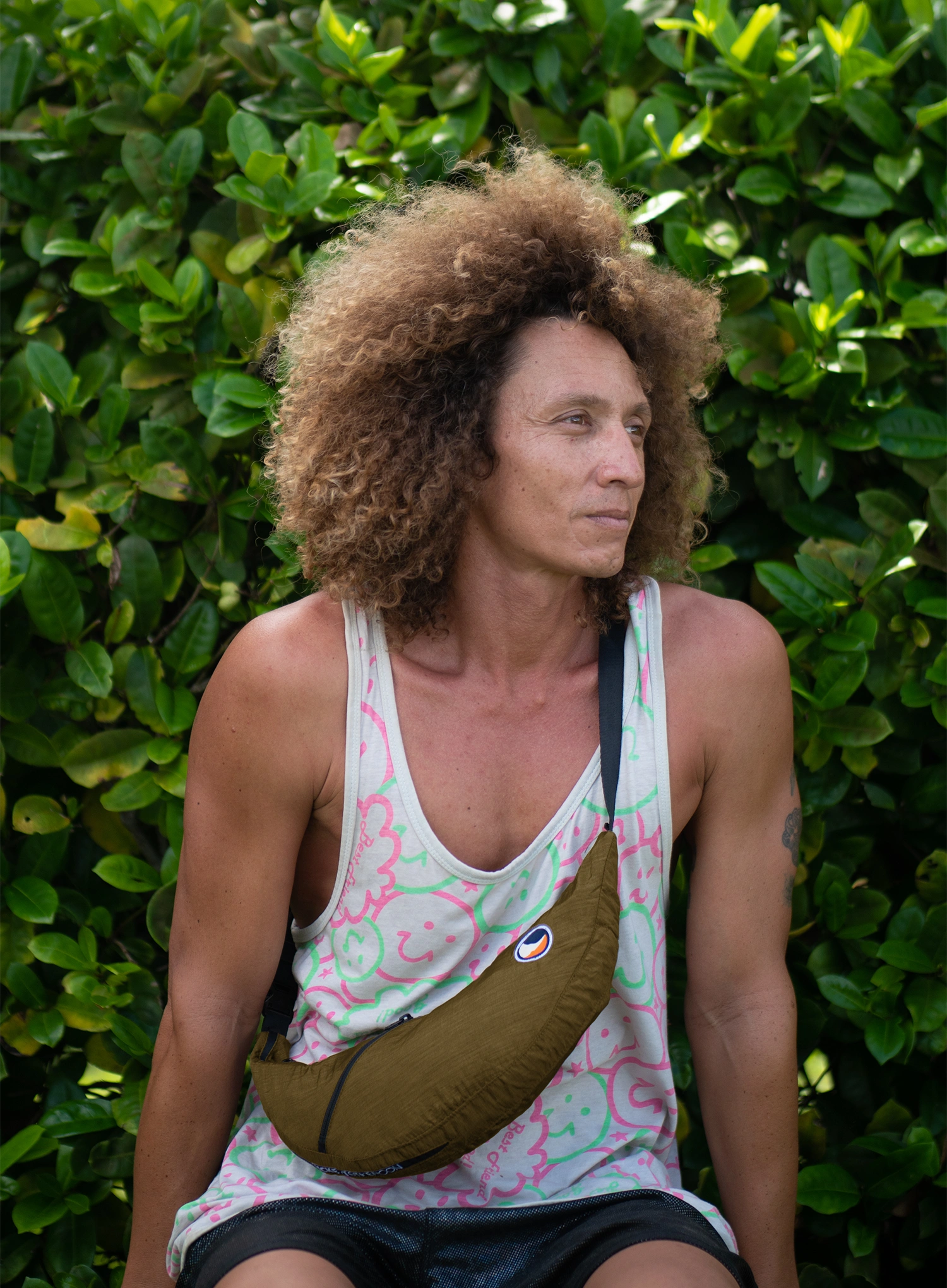 Tasche Ticket To The Moon Upcycled Sling Bag - olive brown