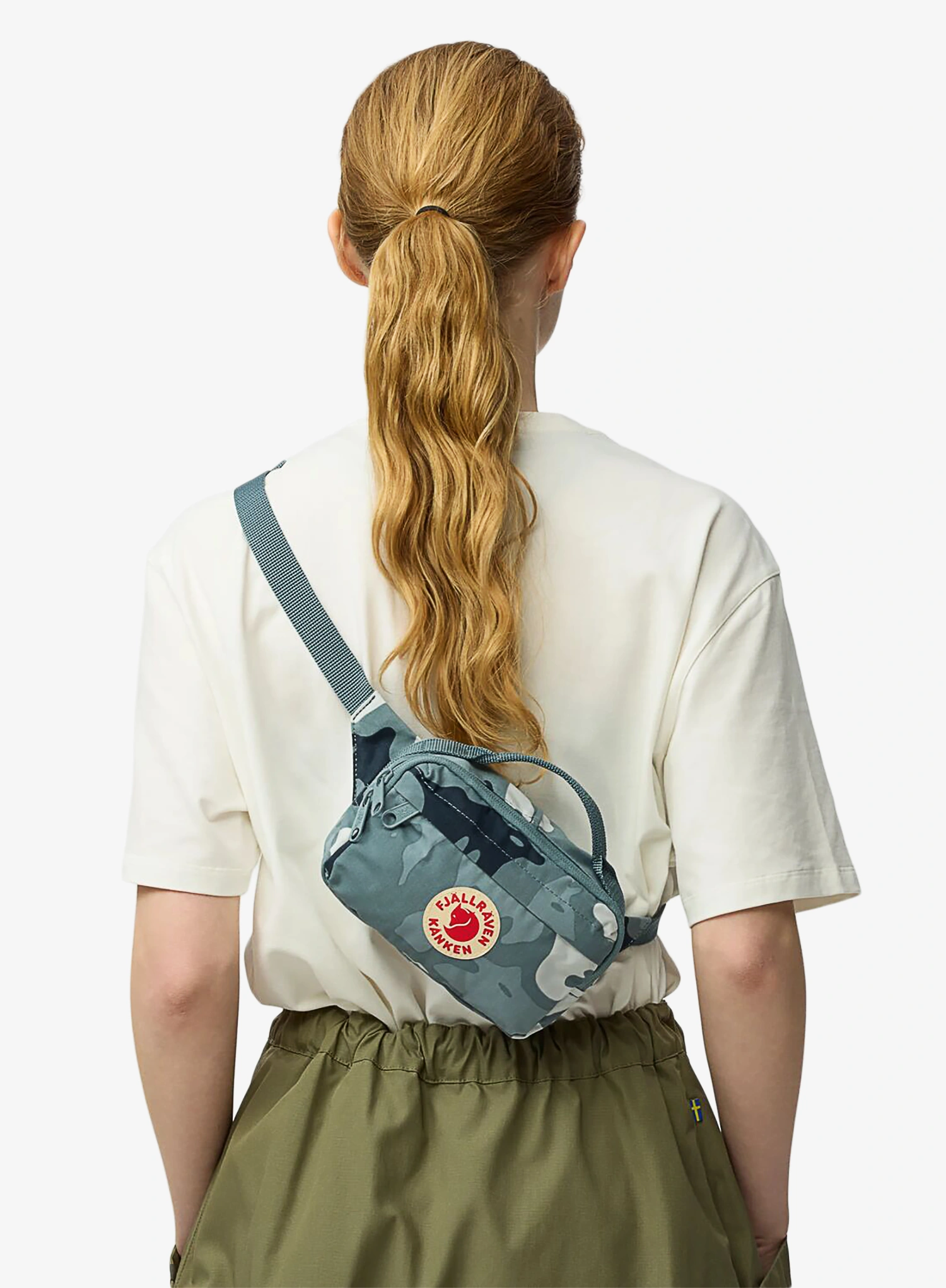 Hüfttasche Fjallraven Kanken Graphics Hip Pack - nimbus blue/hidden animals