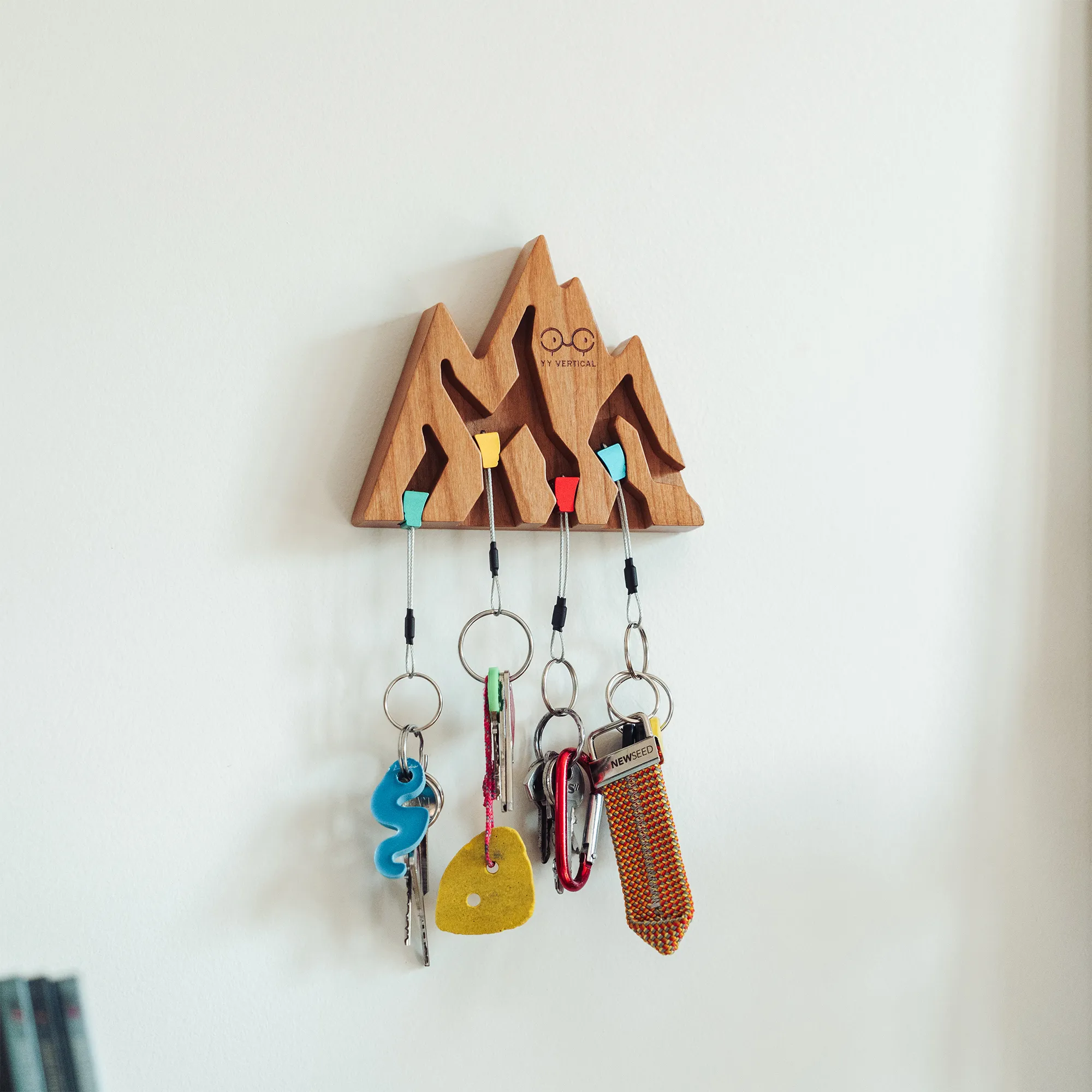 Schlüsselaufhänger Y&Y Vertical Key Holder Mountain - cherry